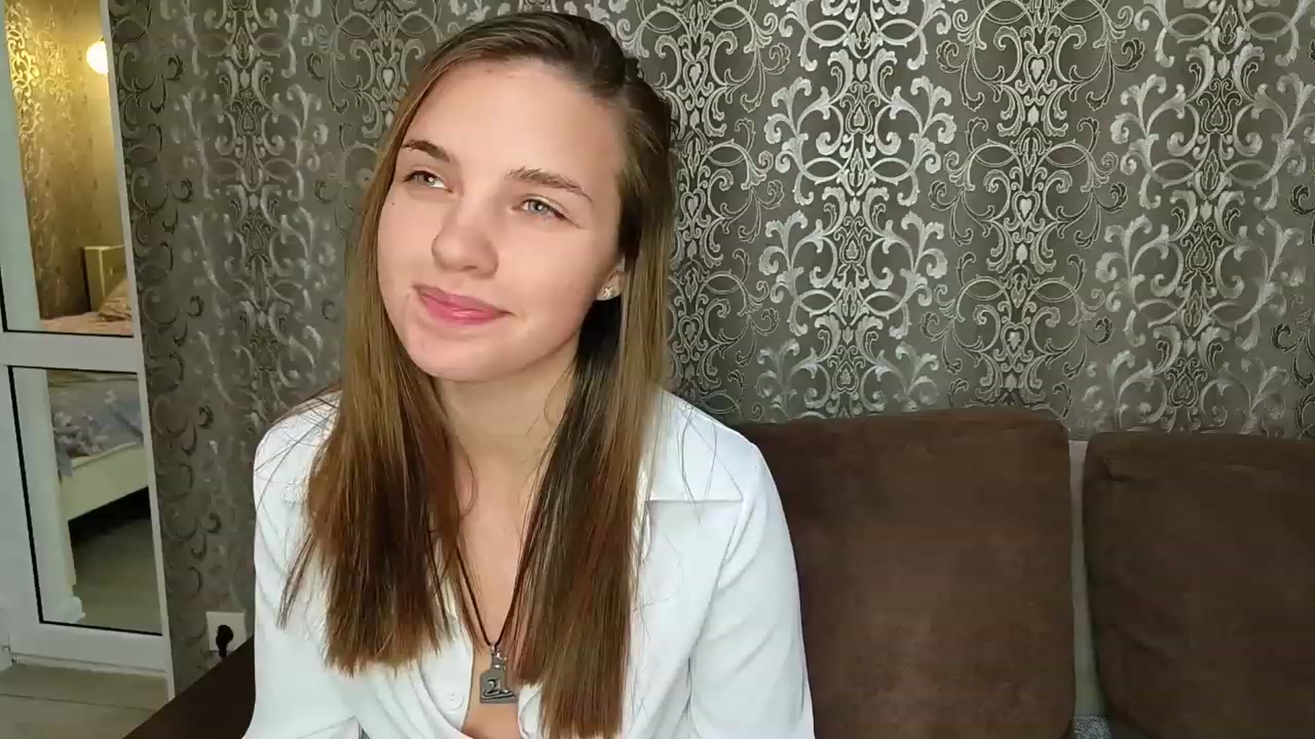 Gallery image thumbnail from AntiLiar's myfreecams stream on, 12/02/2022, 22:23 image 10 of 20