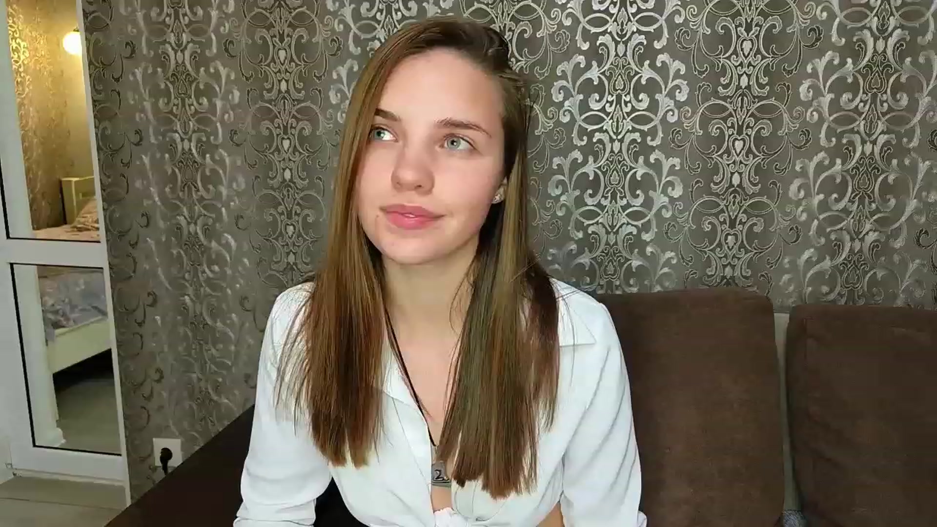 Gallery image thumbnail from AntiLiar's myfreecams stream on, 12/02/2022, 23:07 image 16 of 20