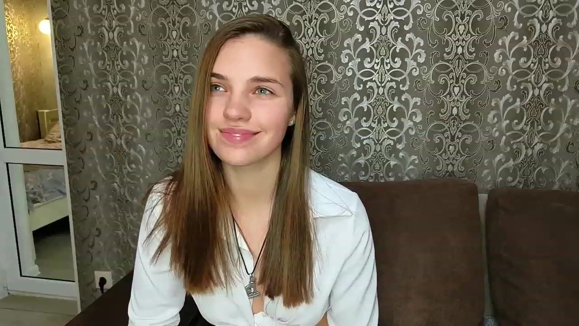 Gallery image thumbnail from AntiLiar's myfreecams stream on, 12/02/2022, 23:07 image 13 of 20