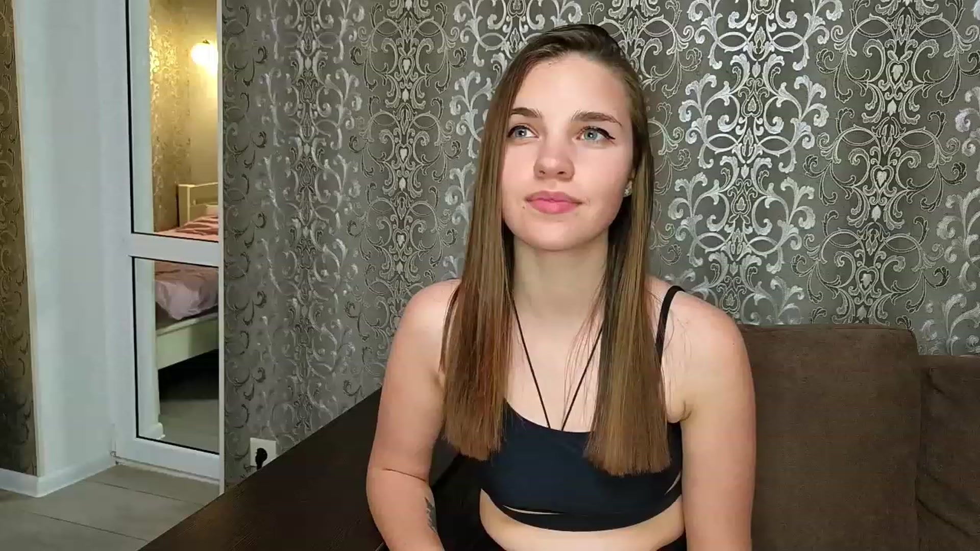 Gallery image thumbnail from AntiLiar's myfreecams stream on, 12/04/2022, 07:13 image 19 of 20