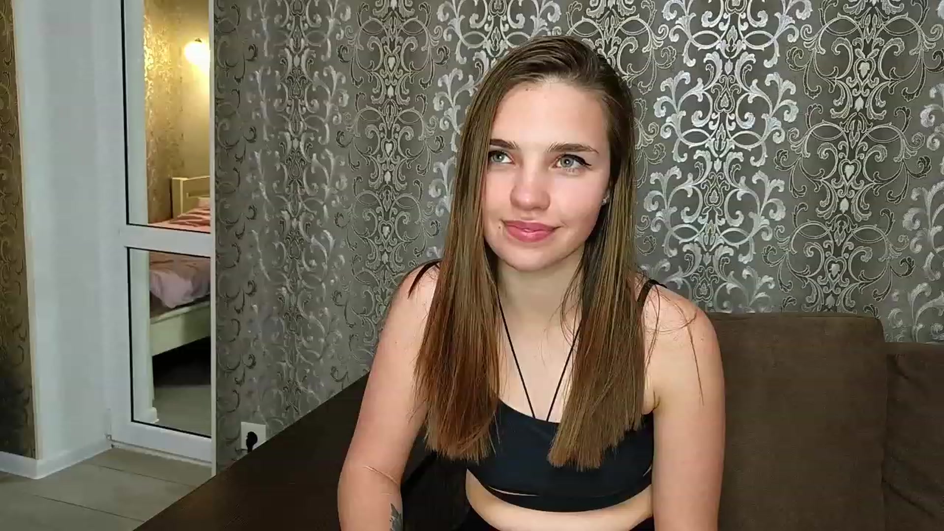 Gallery image thumbnail from AntiLiar's myfreecams stream on, 12/04/2022, 07:13 image 20 of 20