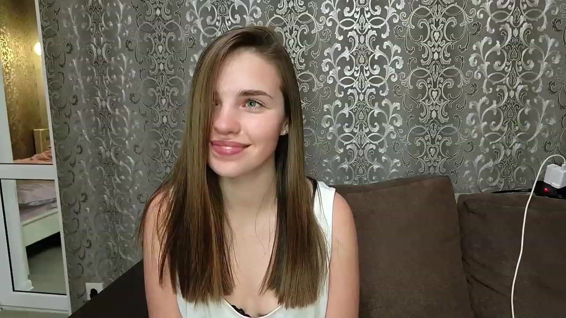 Gallery image thumbnail from AntiLiar's myfreecams stream on, 12/05/2022, 06:39 image 1 of 20