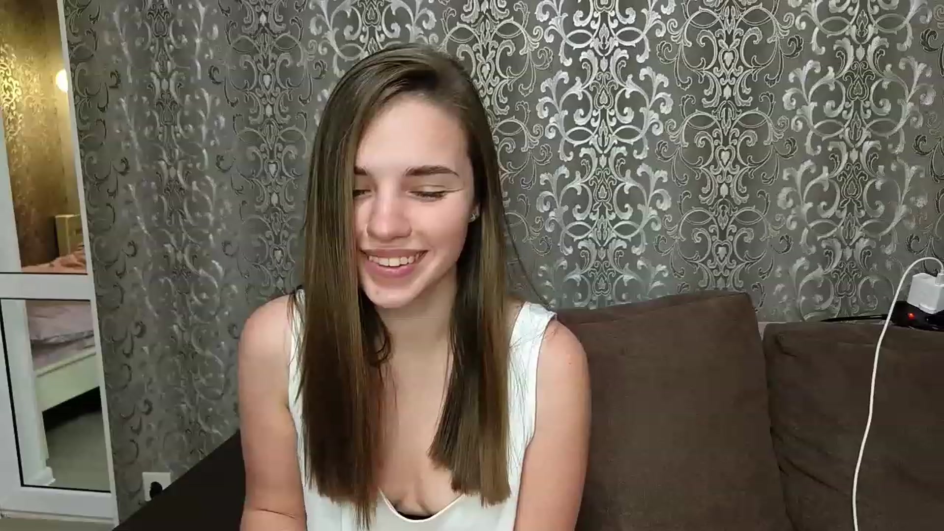 Gallery image thumbnail from AntiLiar's myfreecams stream on, 12/05/2022, 06:39 image 10 of 20