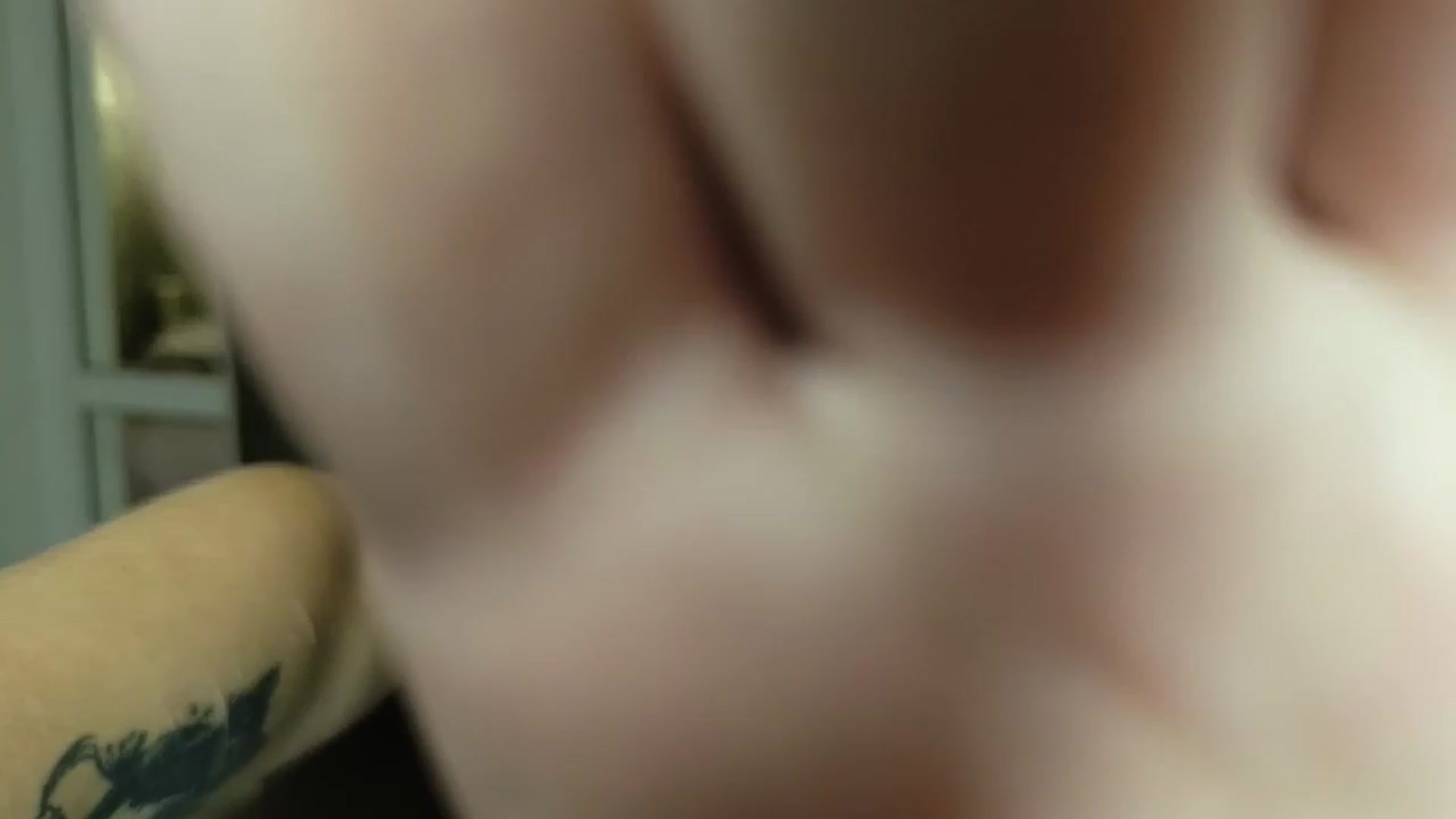 Gallery image thumbnail from AntiLiar's myfreecams stream on, 12/05/2022, 20:40 image 9 of 20