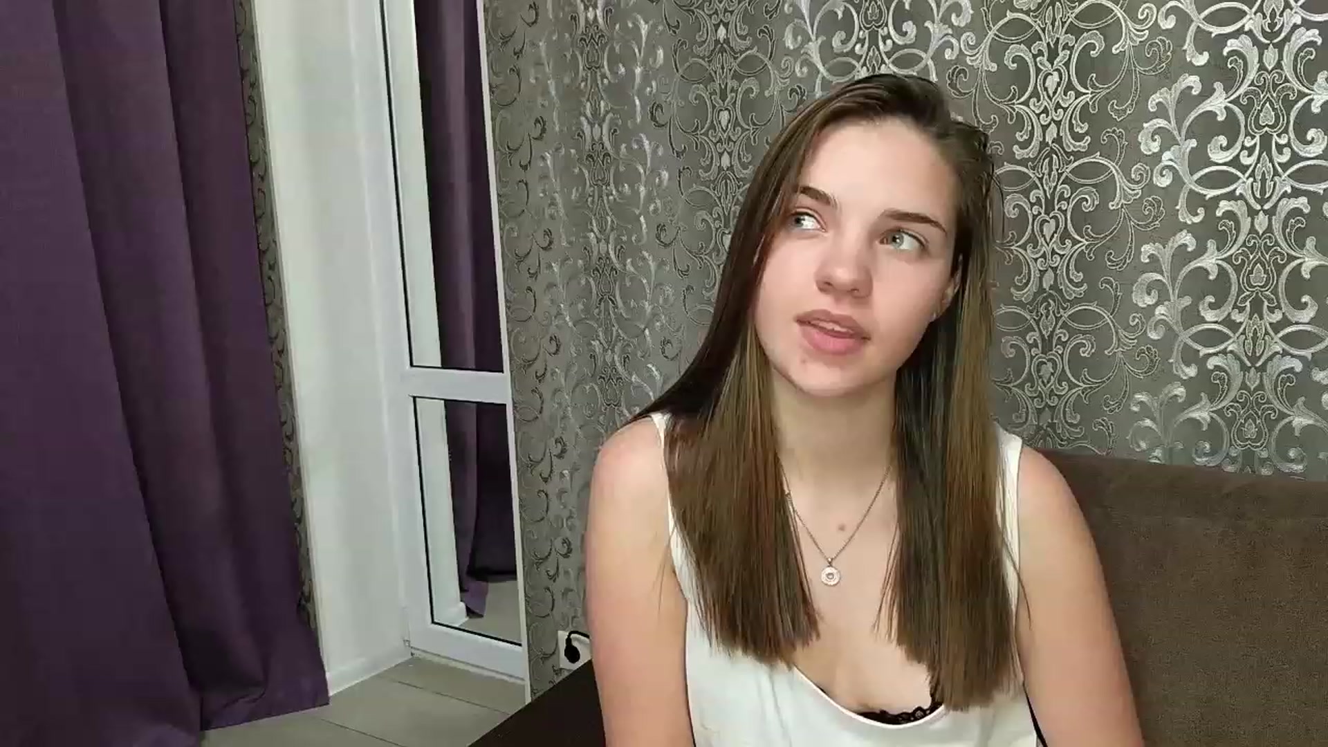 Gallery image thumbnail from AntiLiar's myfreecams stream on, 12/11/2022, 18:14 image 3 of 20