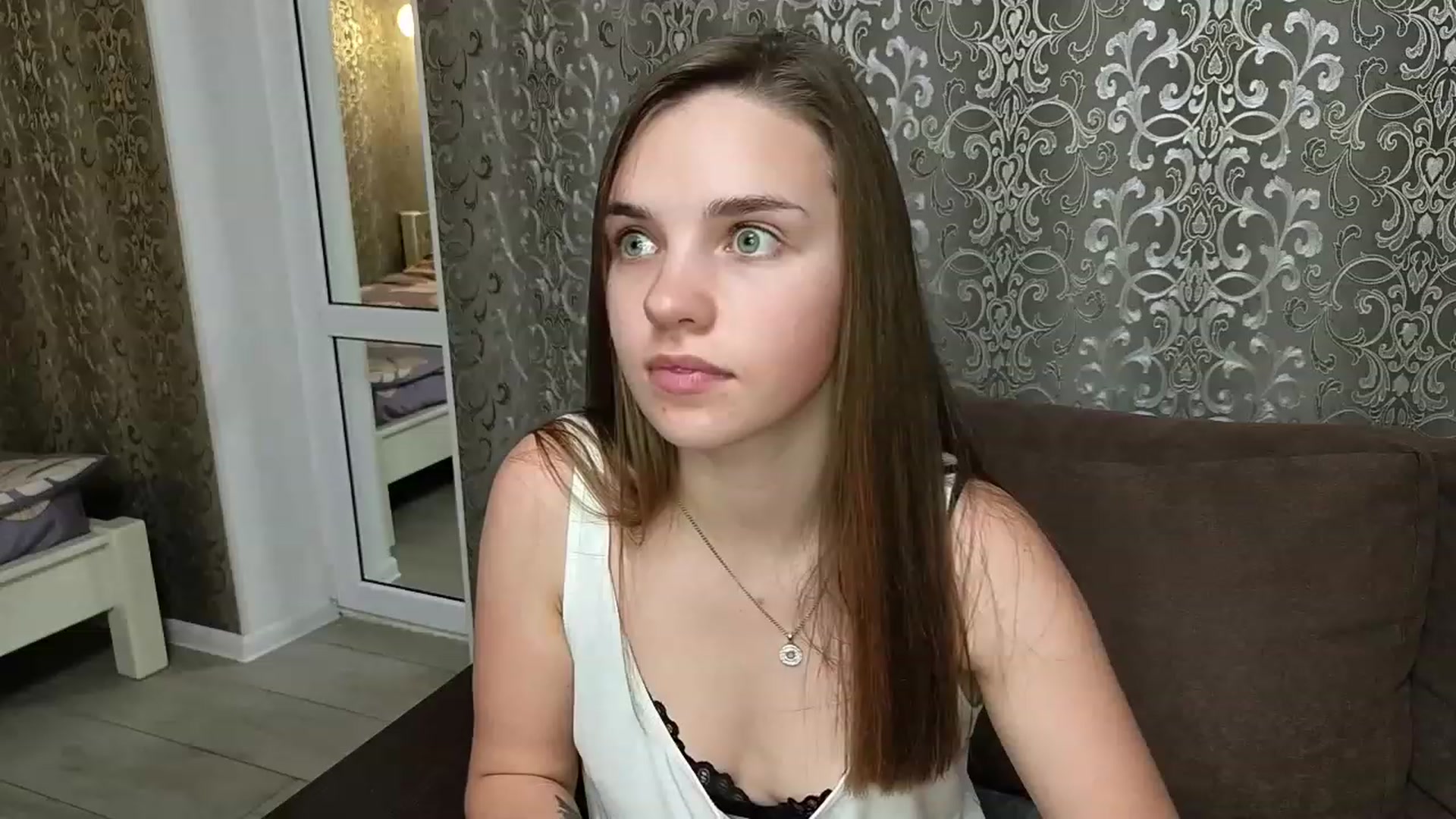 Gallery image thumbnail from AntiLiar's myfreecams stream on, 12/11/2022, 23:36 image 19 of 20