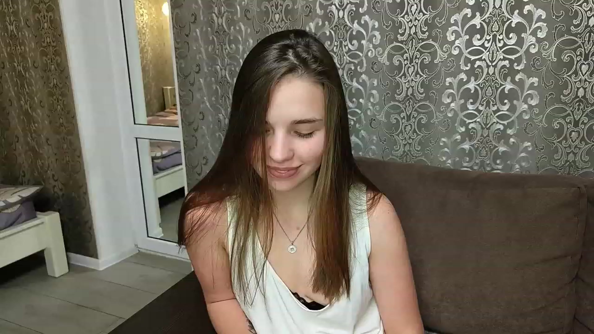 Gallery image thumbnail from AntiLiar's myfreecams stream on, 12/11/2022, 23:36 image 6 of 20