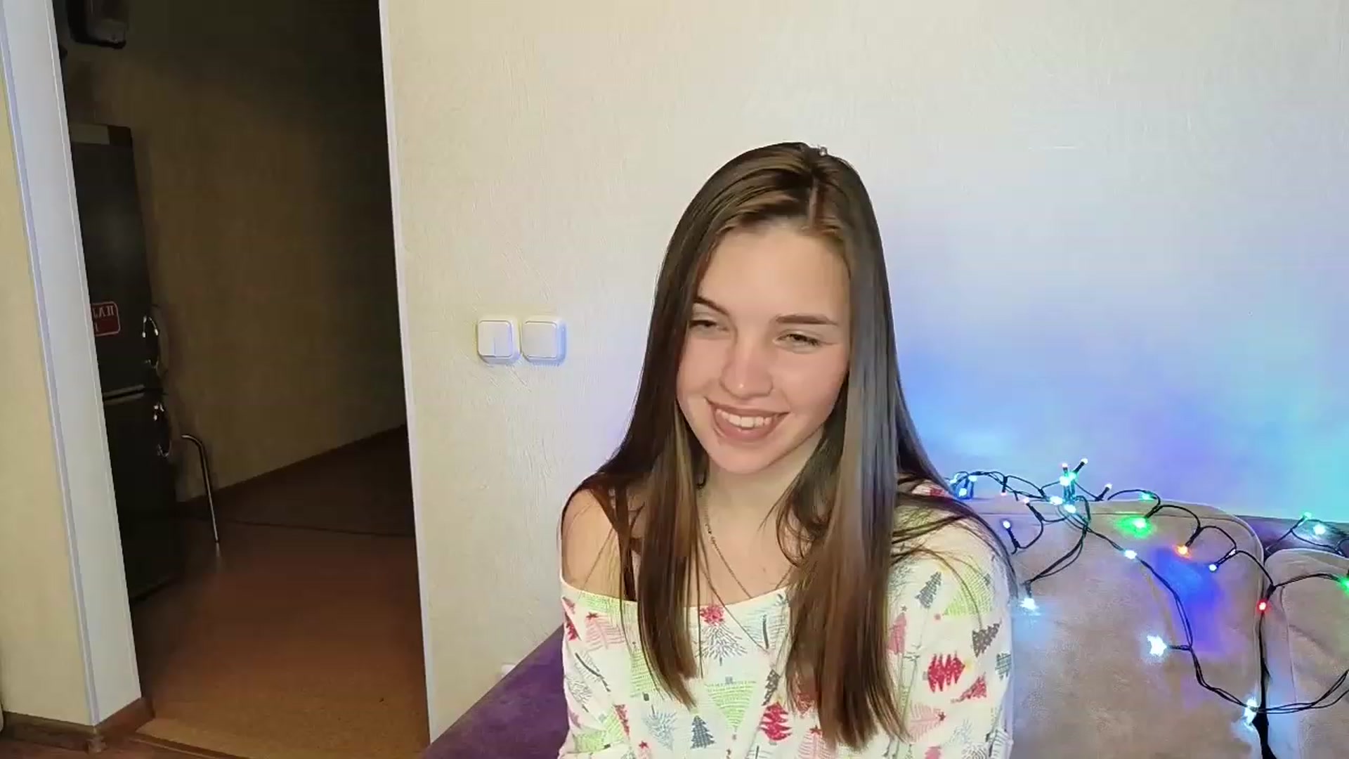 Gallery image thumbnail from AntiLiar's myfreecams stream on, 12/17/2022, 04:26 image 11 of 20