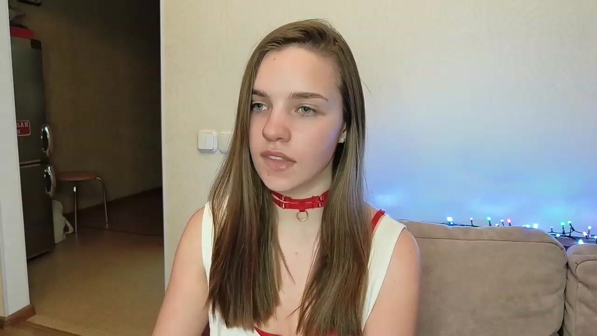 Gallery image thumbnail from AntiLiar's myfreecams stream on, 12/19/2022, 02:57 image 3 of 20