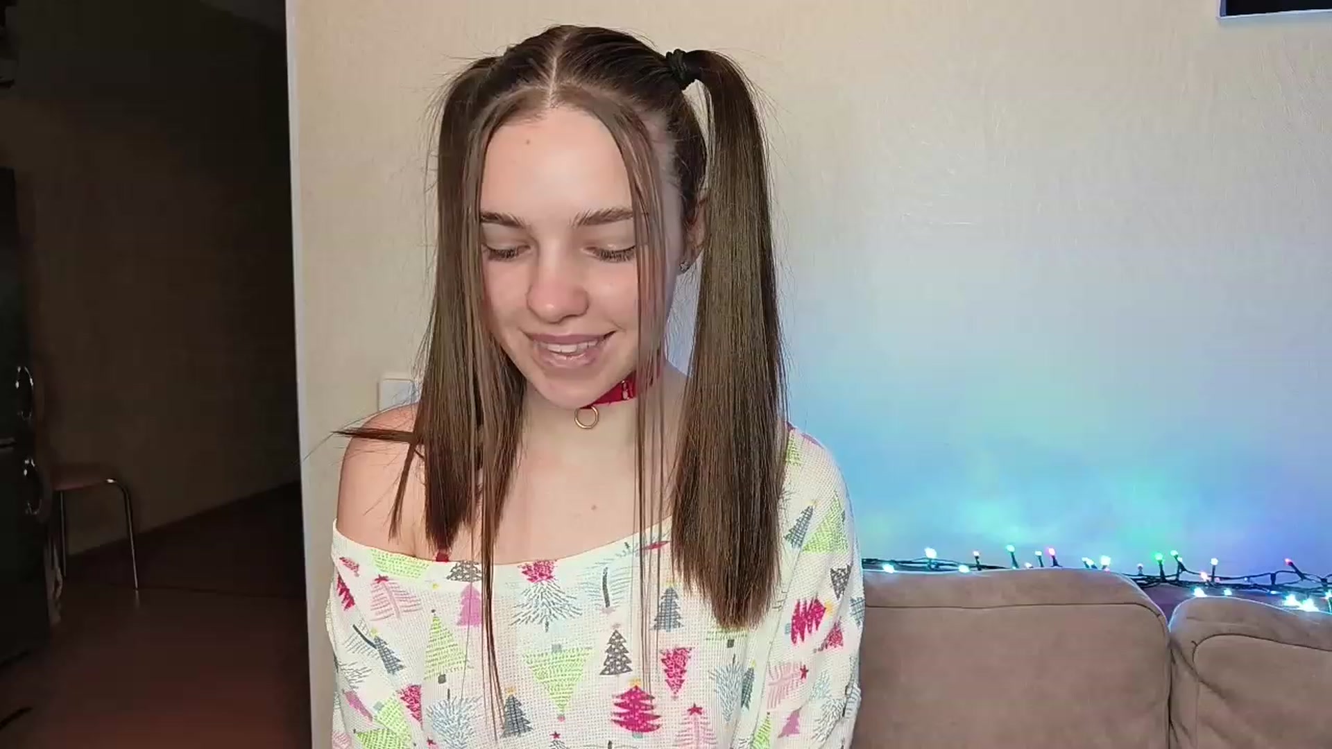 Gallery image thumbnail from AntiLiar's myfreecams stream on, 12/20/2022, 04:52 image 2 of 20