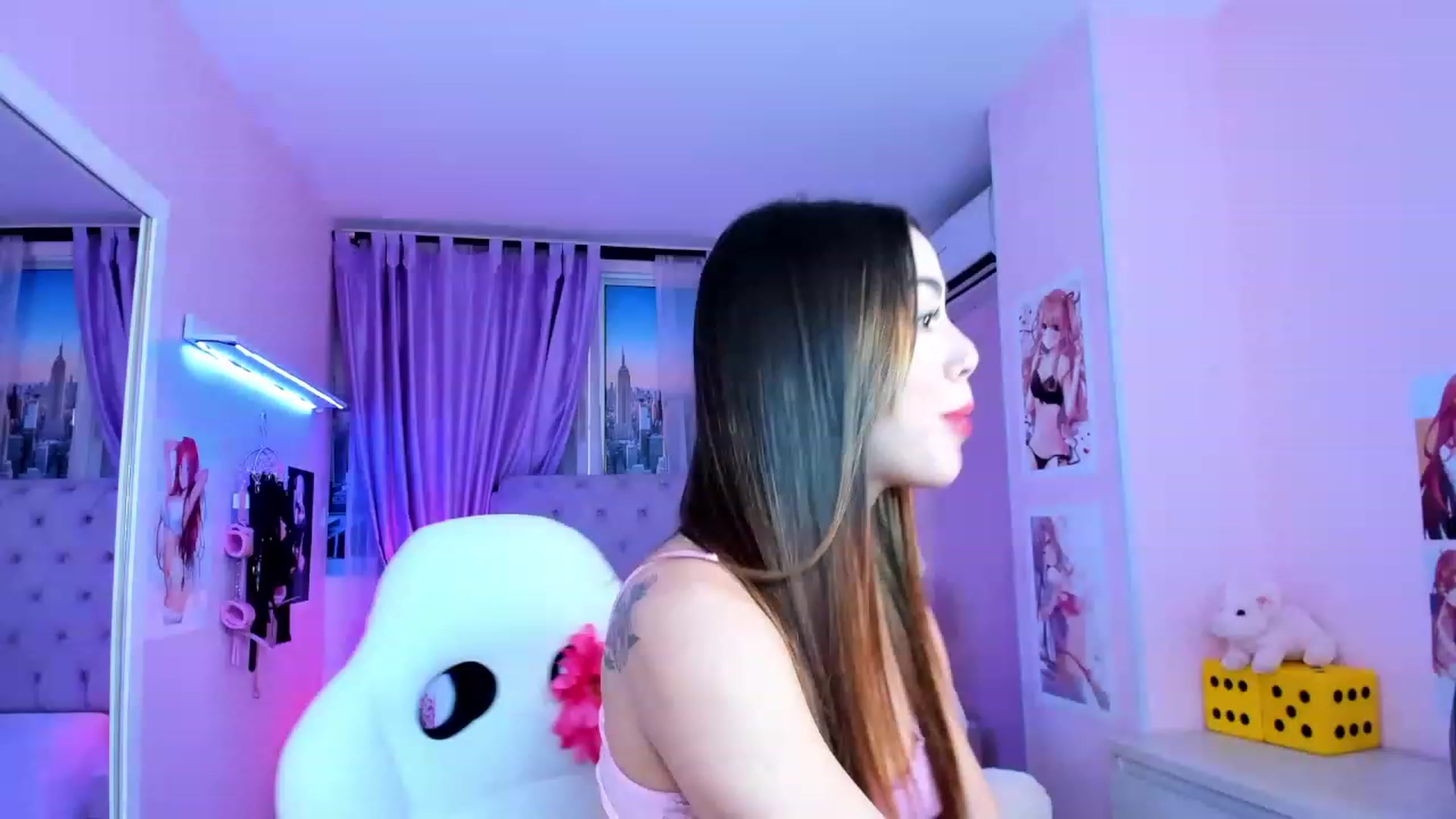 Gallery image thumbnail from Antonella_28_'s myfreecams stream on, 12/05/2022, 22:25 image 19 of 20