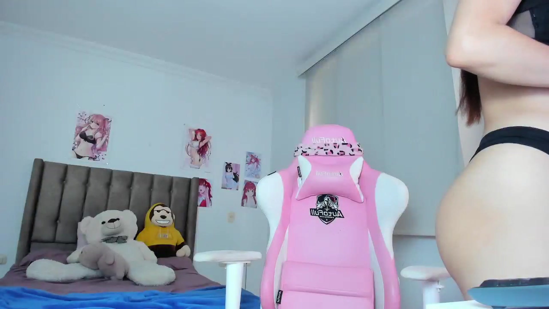 Gallery image thumbnail from Antonella_28_'s myfreecams stream on, 05/09/2024, 22:34 image 3 of 20
