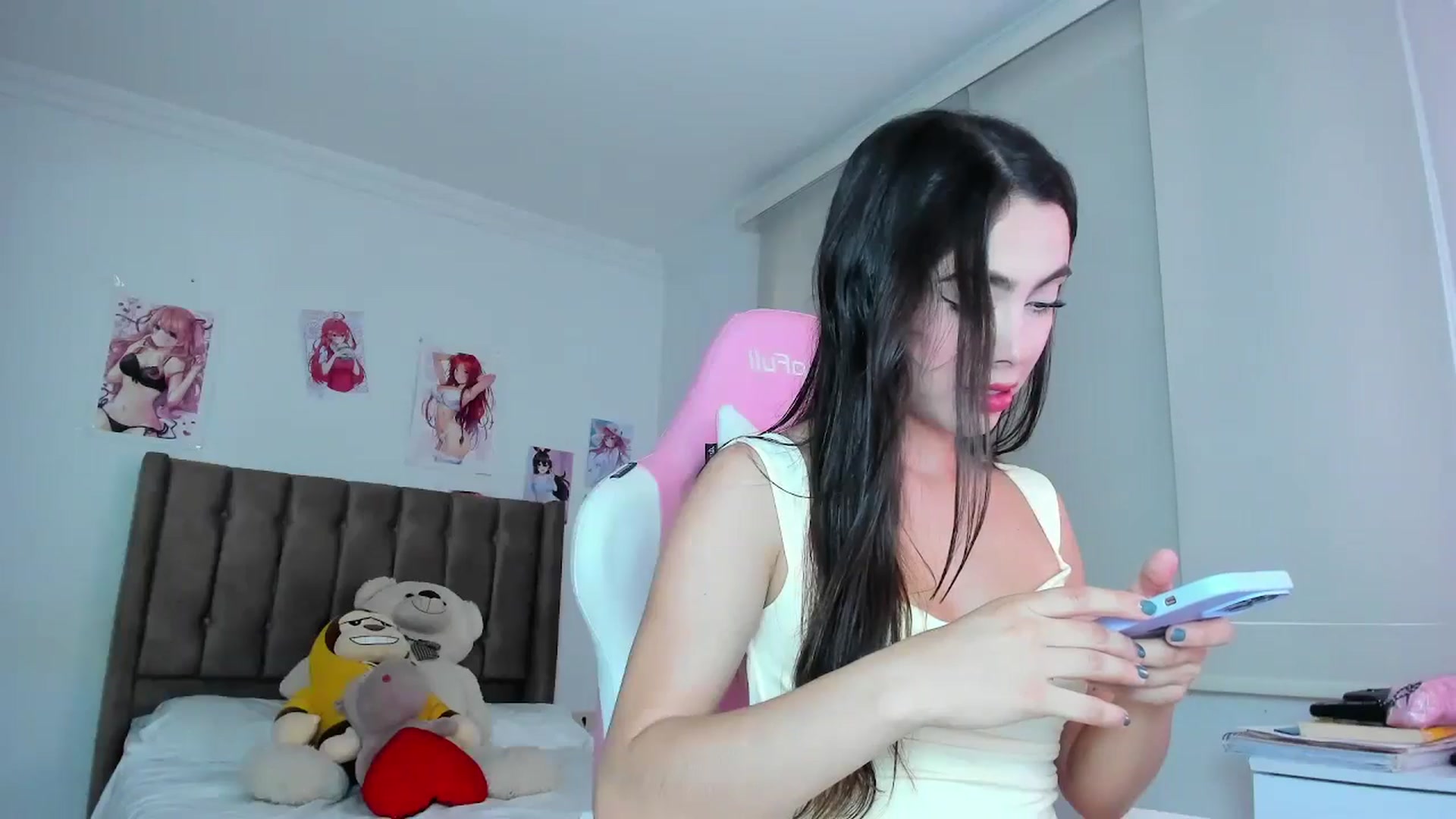 Gallery image thumbnail from Antonella_28_'s myfreecams stream on, 06/08/2024, 22:09 image 7 of 20