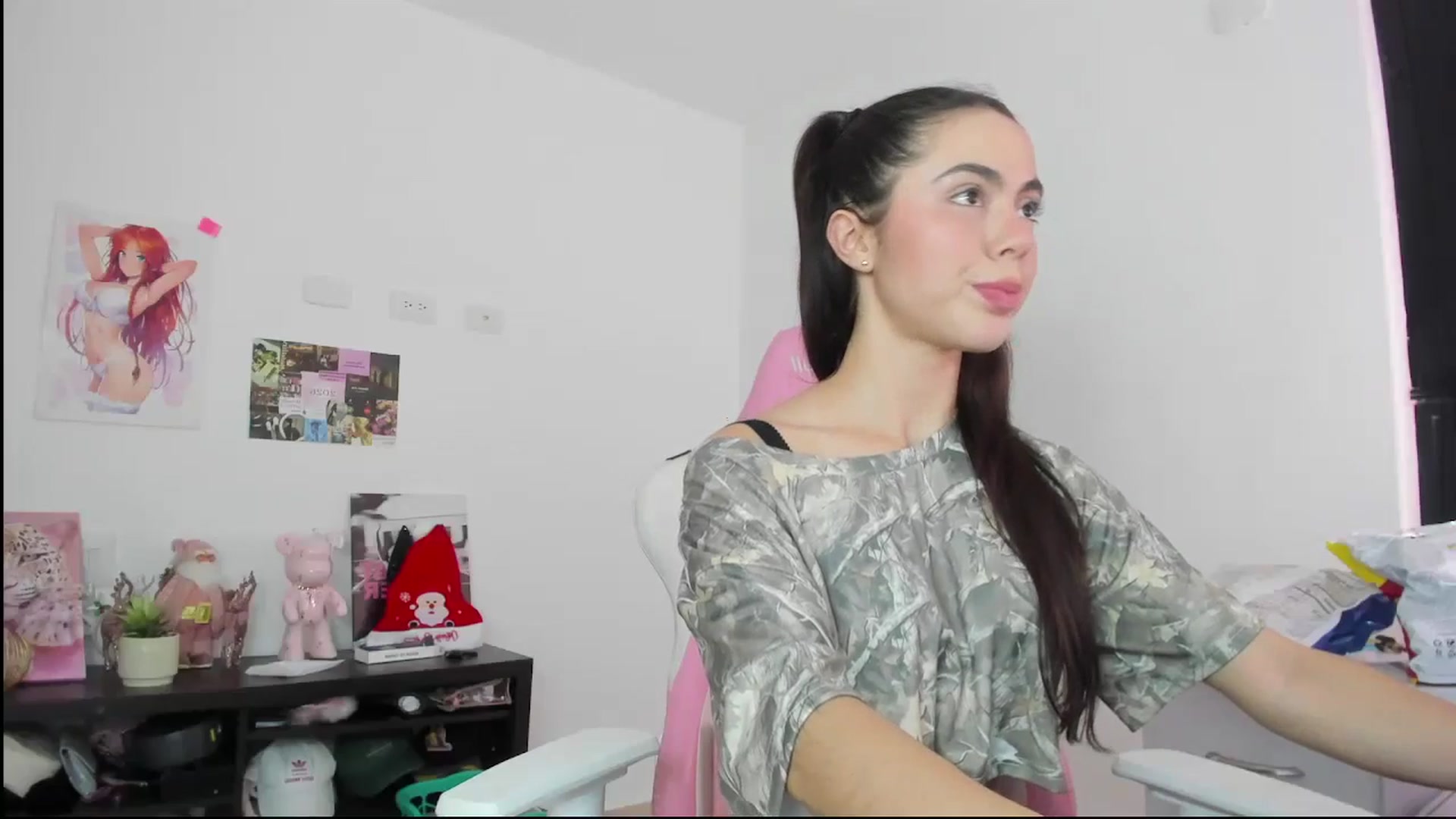 Gallery image thumbnail from Antonella_28_'s myfreecams stream on, 12/31/2025, 22:53 image 9 of 20