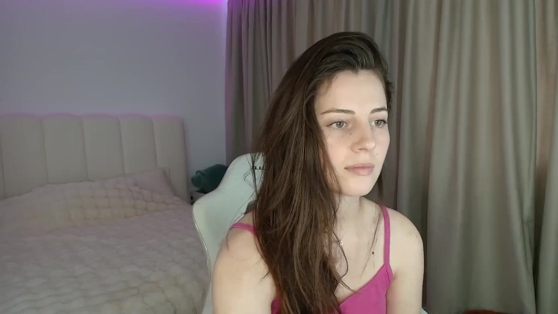 Gallery image thumbnail from AntoniaKitty's myfreecams stream on, 06/02/2025, 10:13 image 5 of 20