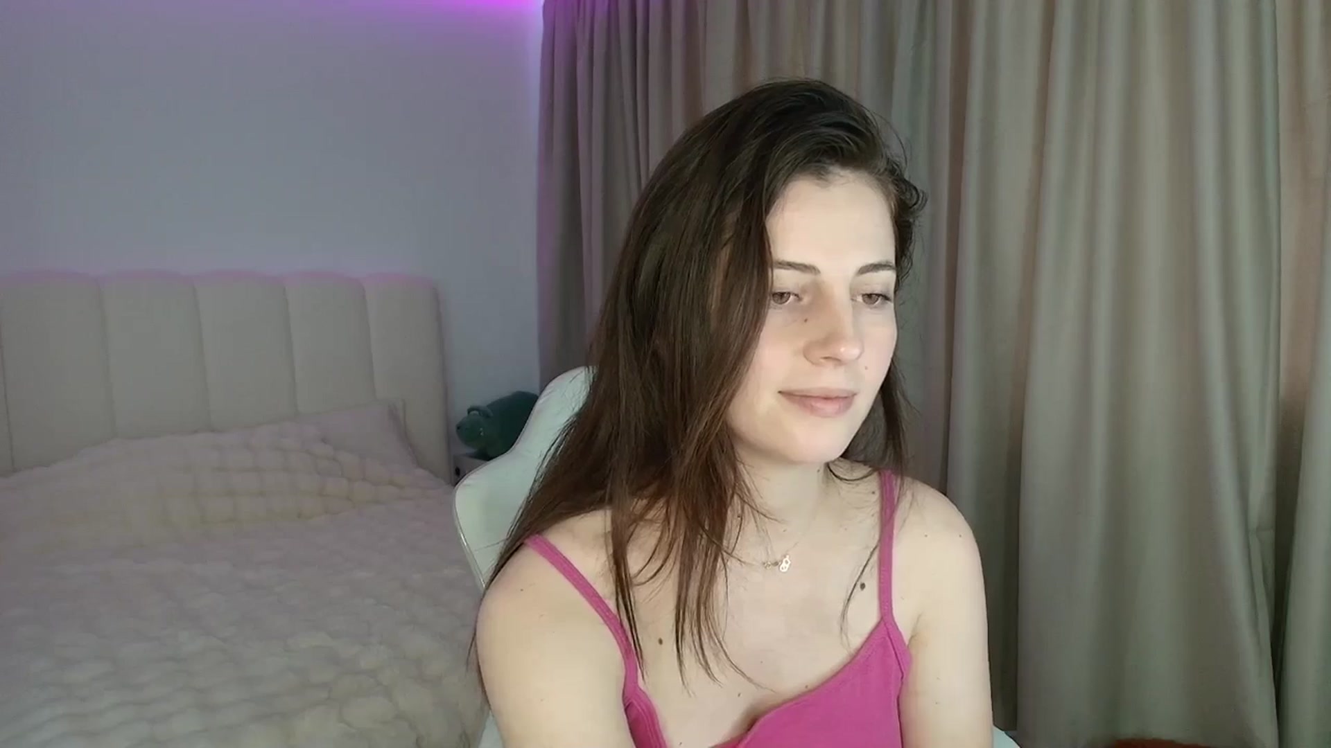 Gallery image thumbnail from AntoniaKitty's myfreecams stream on, 06/02/2025, 10:13 image 14 of 20