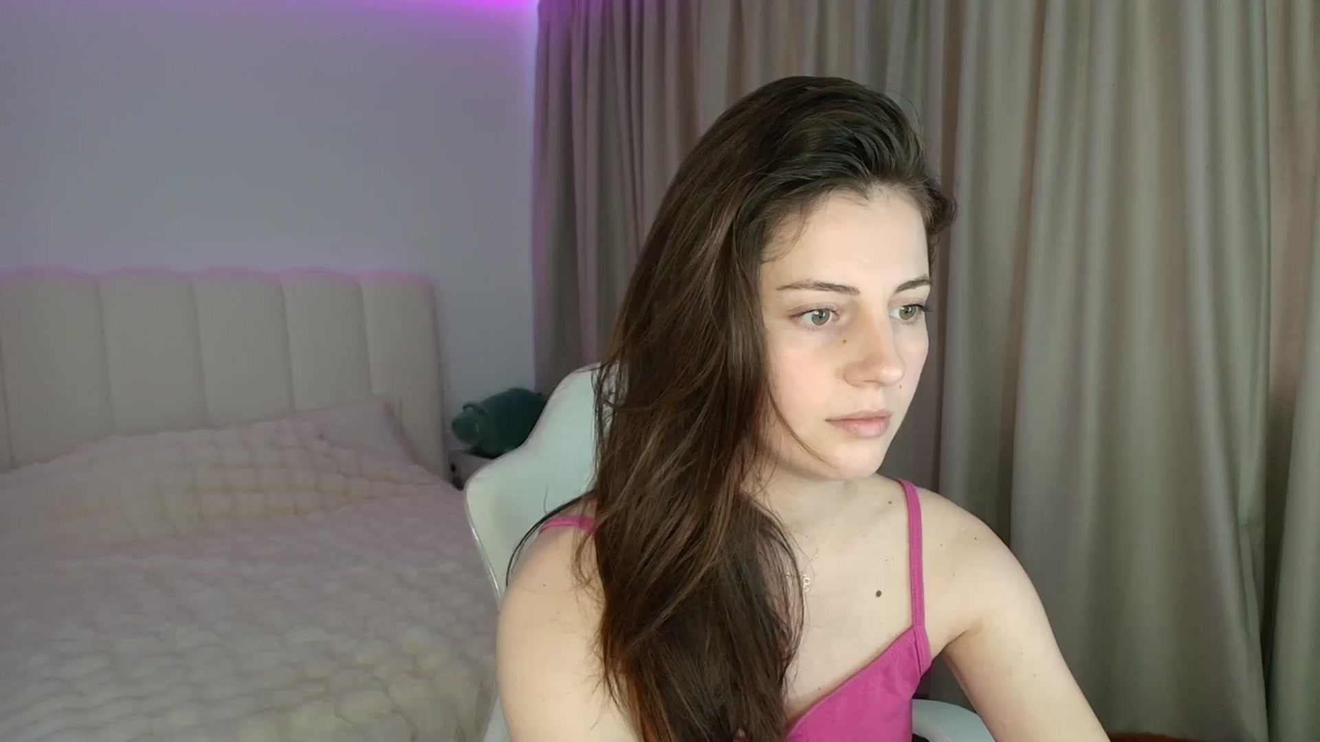 Gallery image thumbnail from AntoniaKitty's myfreecams stream on, 06/02/2025, 10:13 image 1 of 20