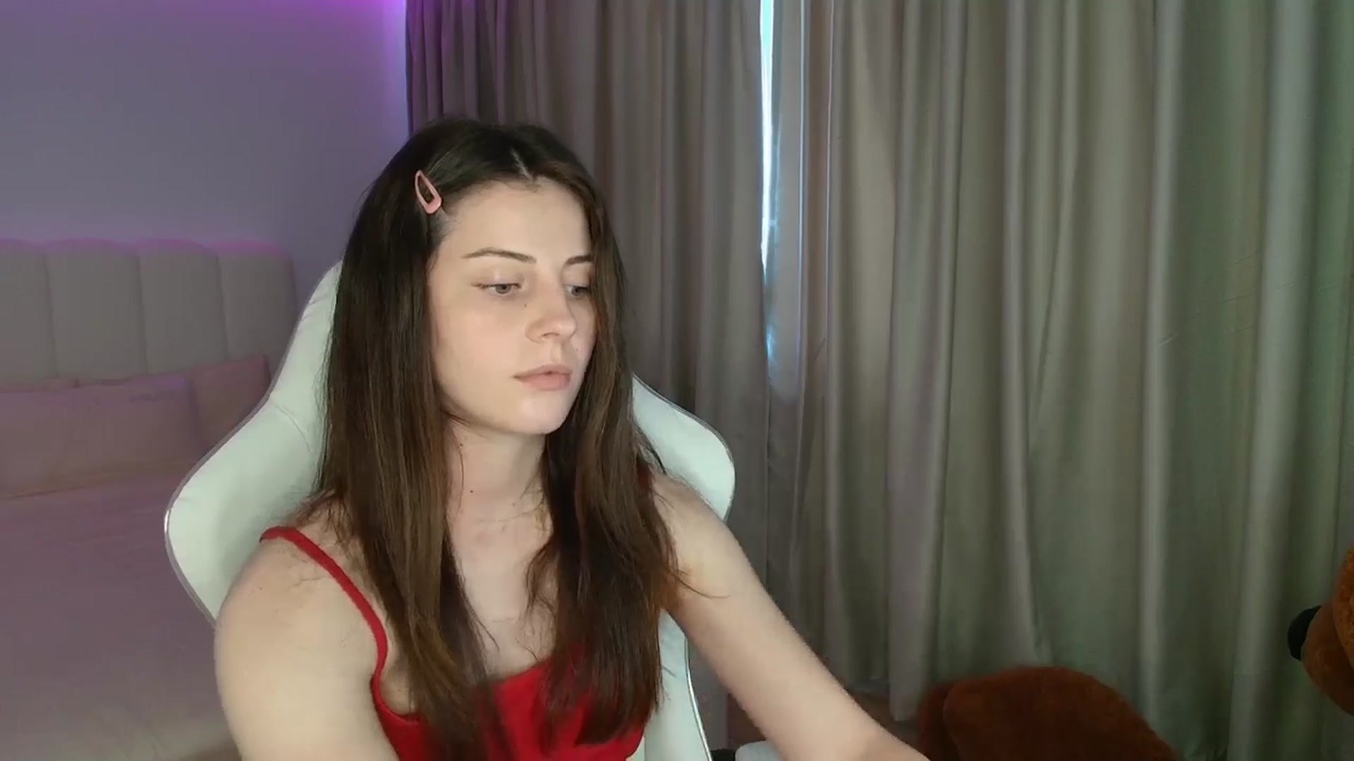 Gallery image thumbnail from AntoniaKitty's myfreecams stream on, 06/07/2025, 11:19 image 6 of 20
