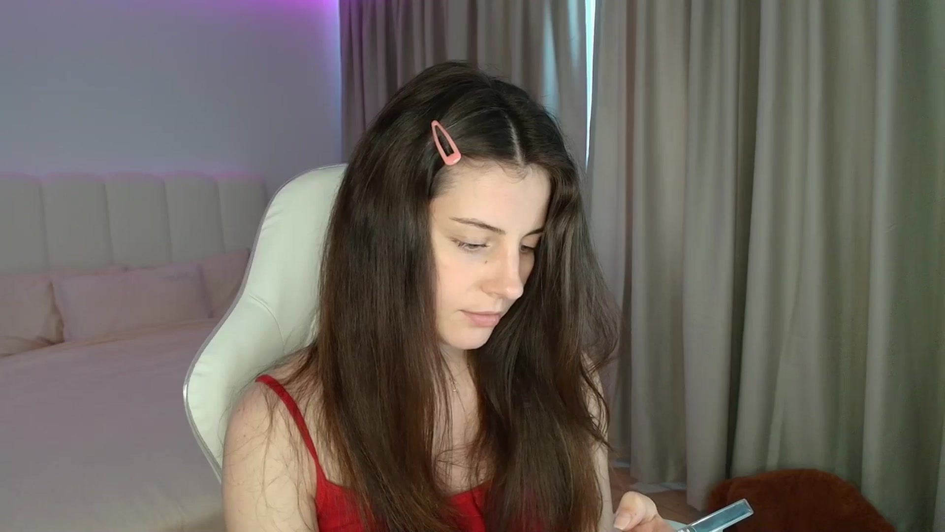 Gallery image thumbnail from AntoniaKitty's myfreecams stream on, 06/07/2025, 11:19 image 19 of 20