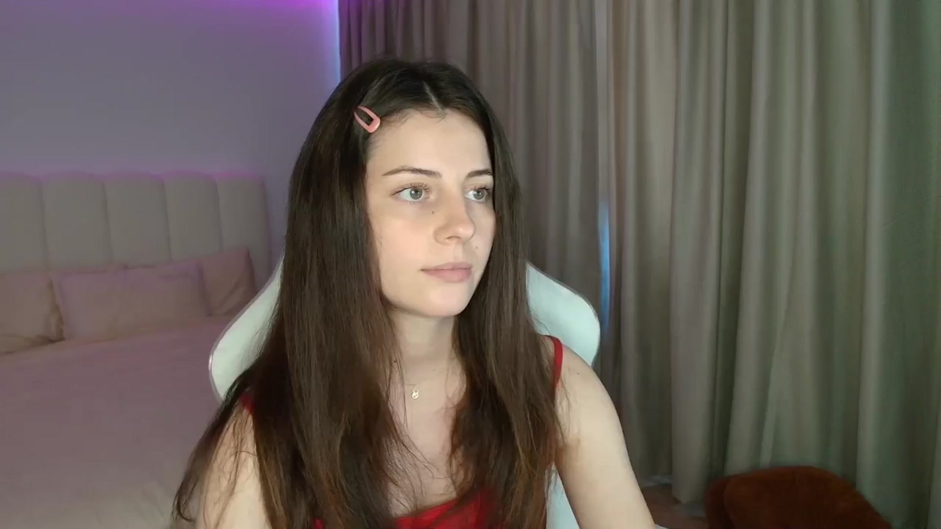 Gallery image thumbnail from AntoniaKitty's myfreecams stream on, 06/07/2025, 11:47 image 11 of 20