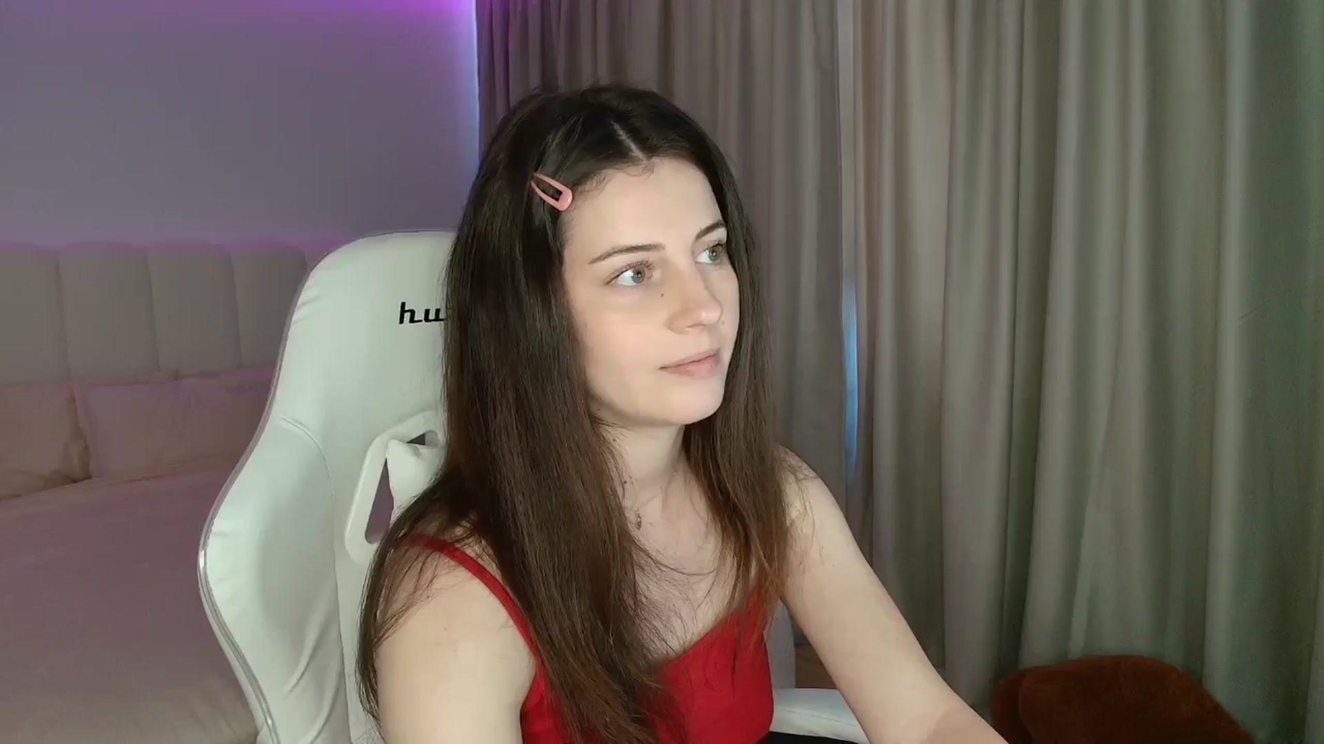 Gallery image thumbnail from AntoniaKitty's myfreecams stream on, 06/07/2025, 11:47 image 1 of 20