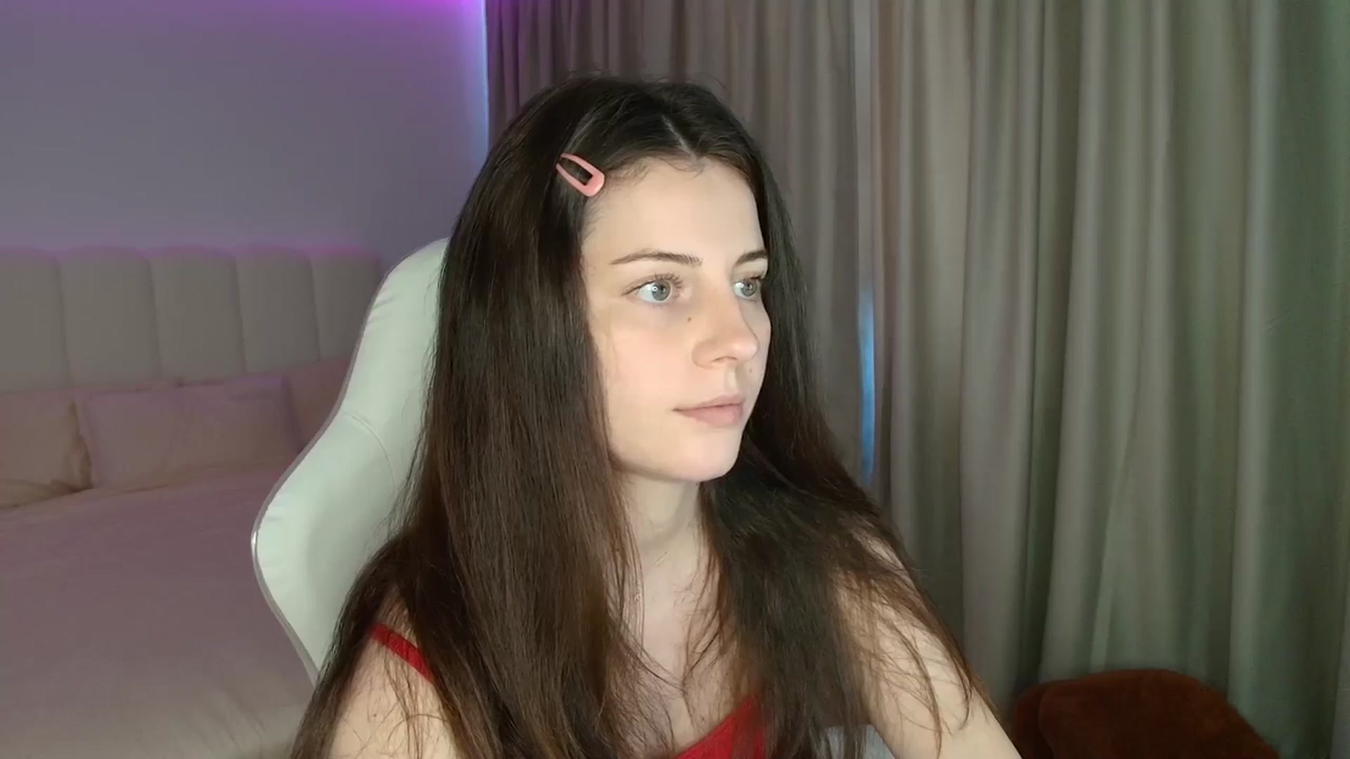 Gallery image thumbnail from AntoniaKitty's myfreecams stream on, 06/07/2025, 11:47 image 12 of 20