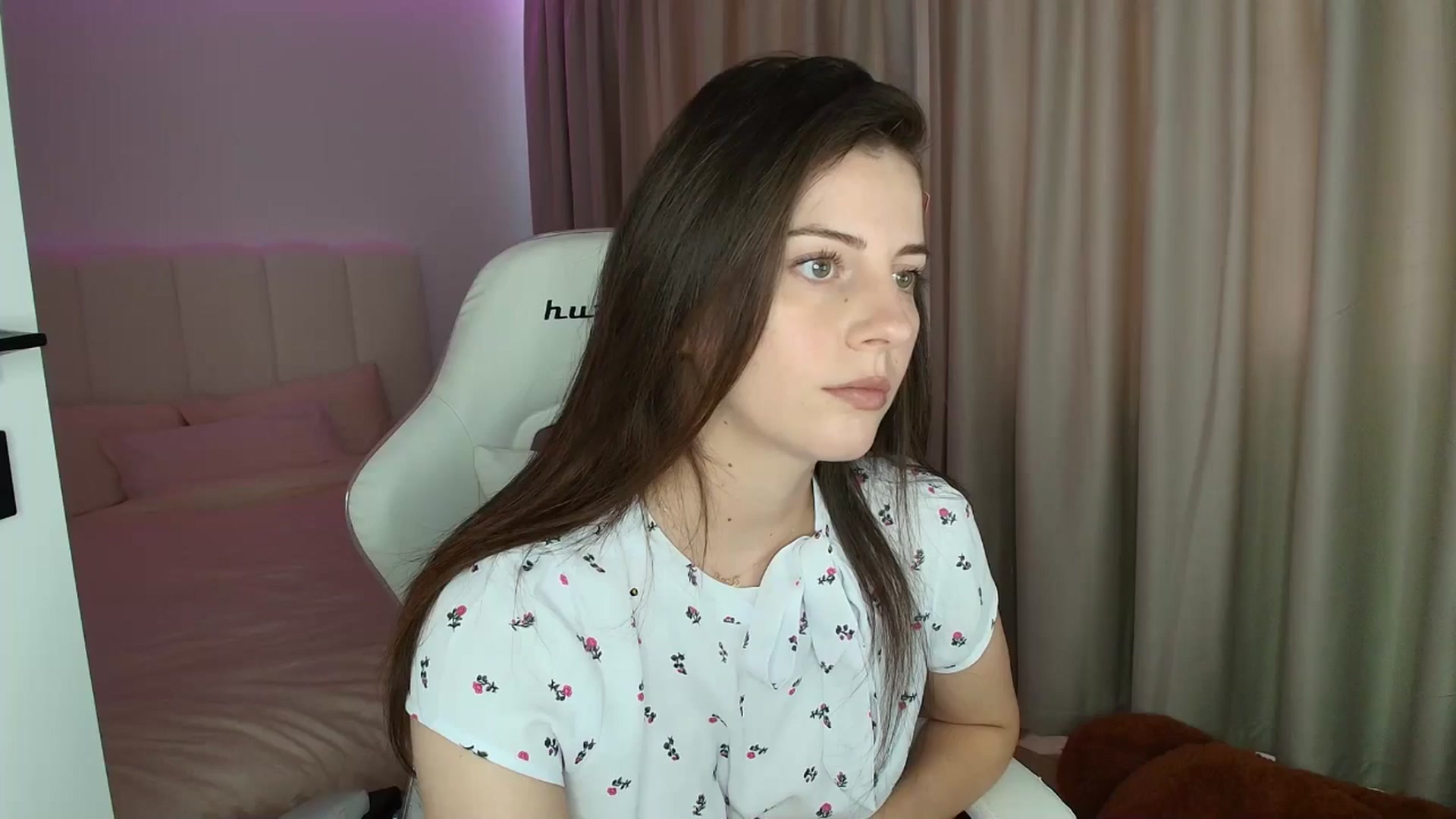 Gallery image thumbnail from AntoniaKitty's myfreecams stream on, 06/11/2025, 09:14 image 12 of 20