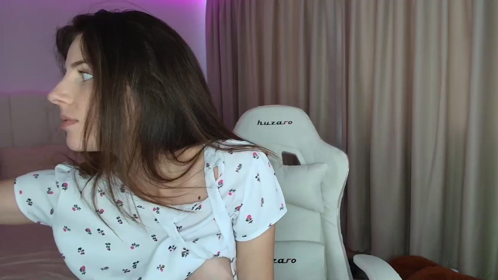 Gallery image thumbnail from AntoniaKitty's myfreecams stream on, 06/11/2025, 11:55 image 11 of 20