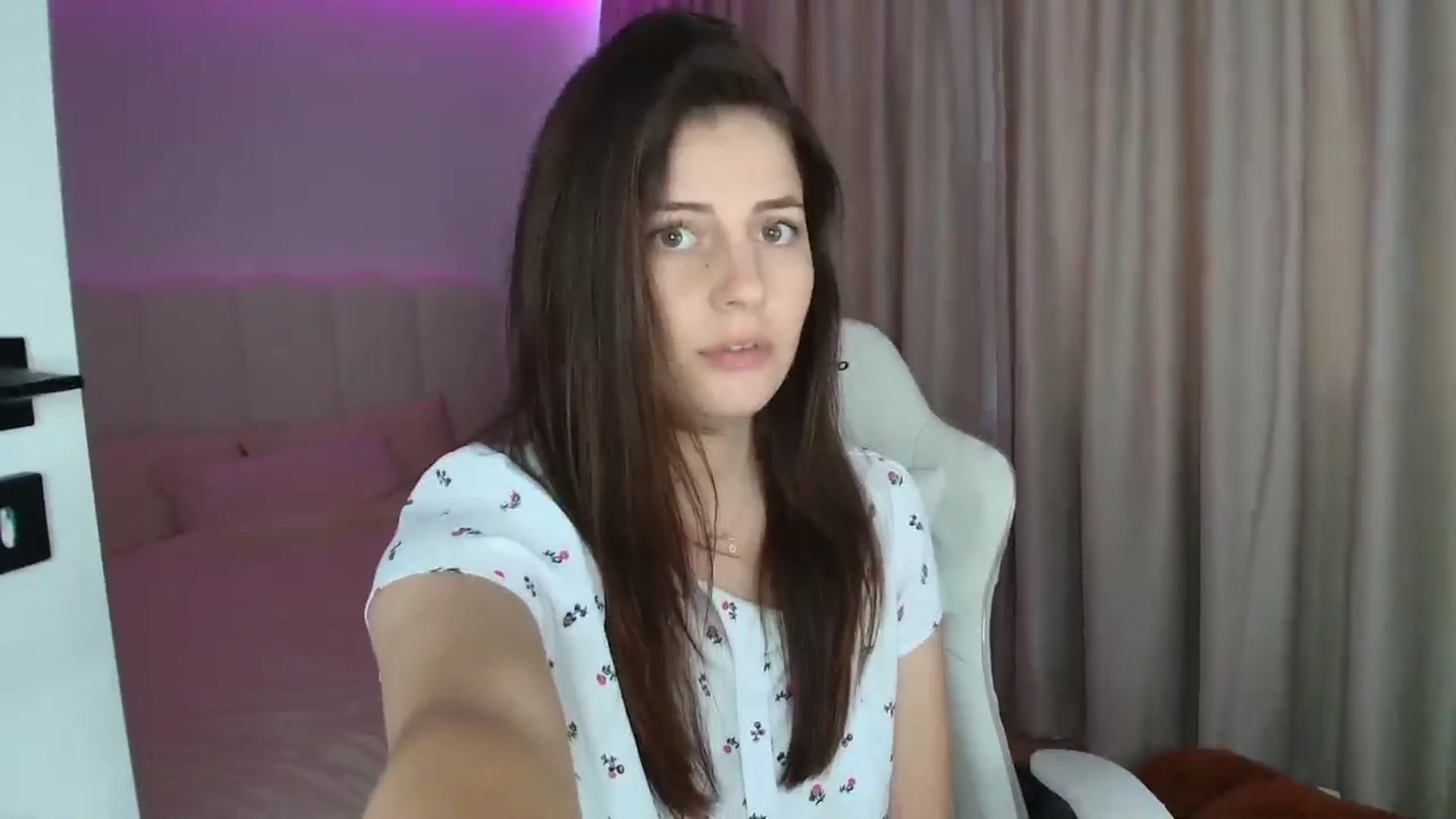 Gallery image thumbnail from AntoniaKitty's myfreecams stream on, 06/11/2025, 11:55 image 12 of 20