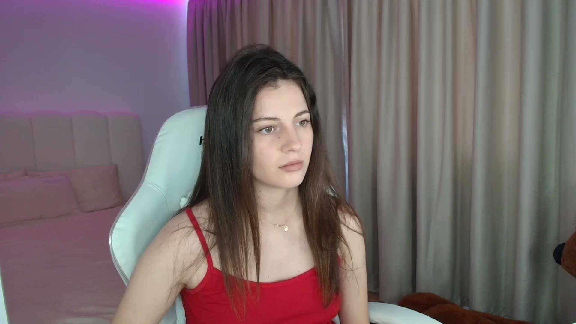 Gallery image thumbnail from AntoniaKitty's myfreecams stream on, 06/15/2025, 10:01 image 13 of 20