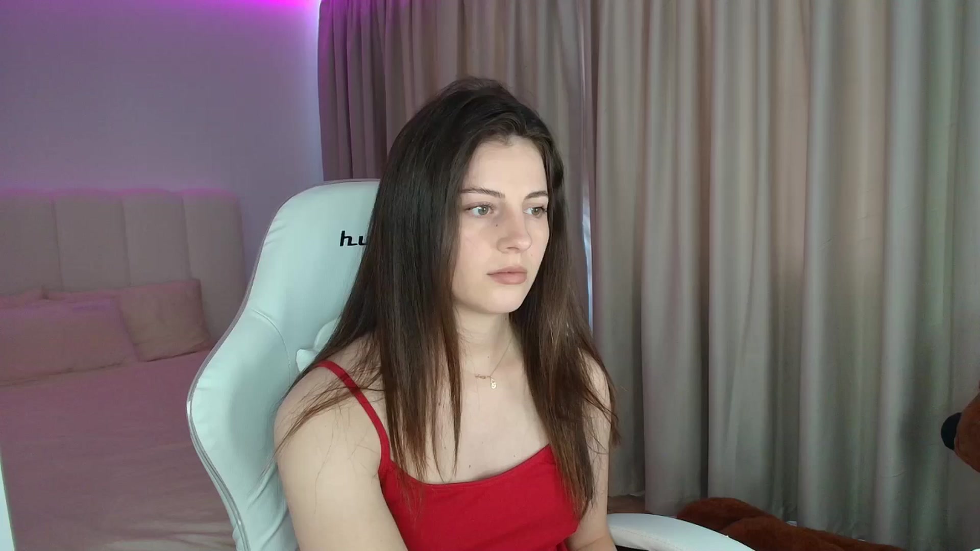 Gallery image thumbnail from AntoniaKitty's myfreecams stream on, 06/15/2025, 10:01 image 12 of 20