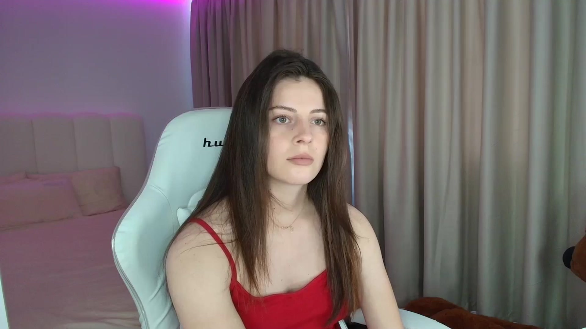 Gallery image thumbnail from AntoniaKitty's myfreecams stream on, 06/15/2025, 10:01 image 9 of 20