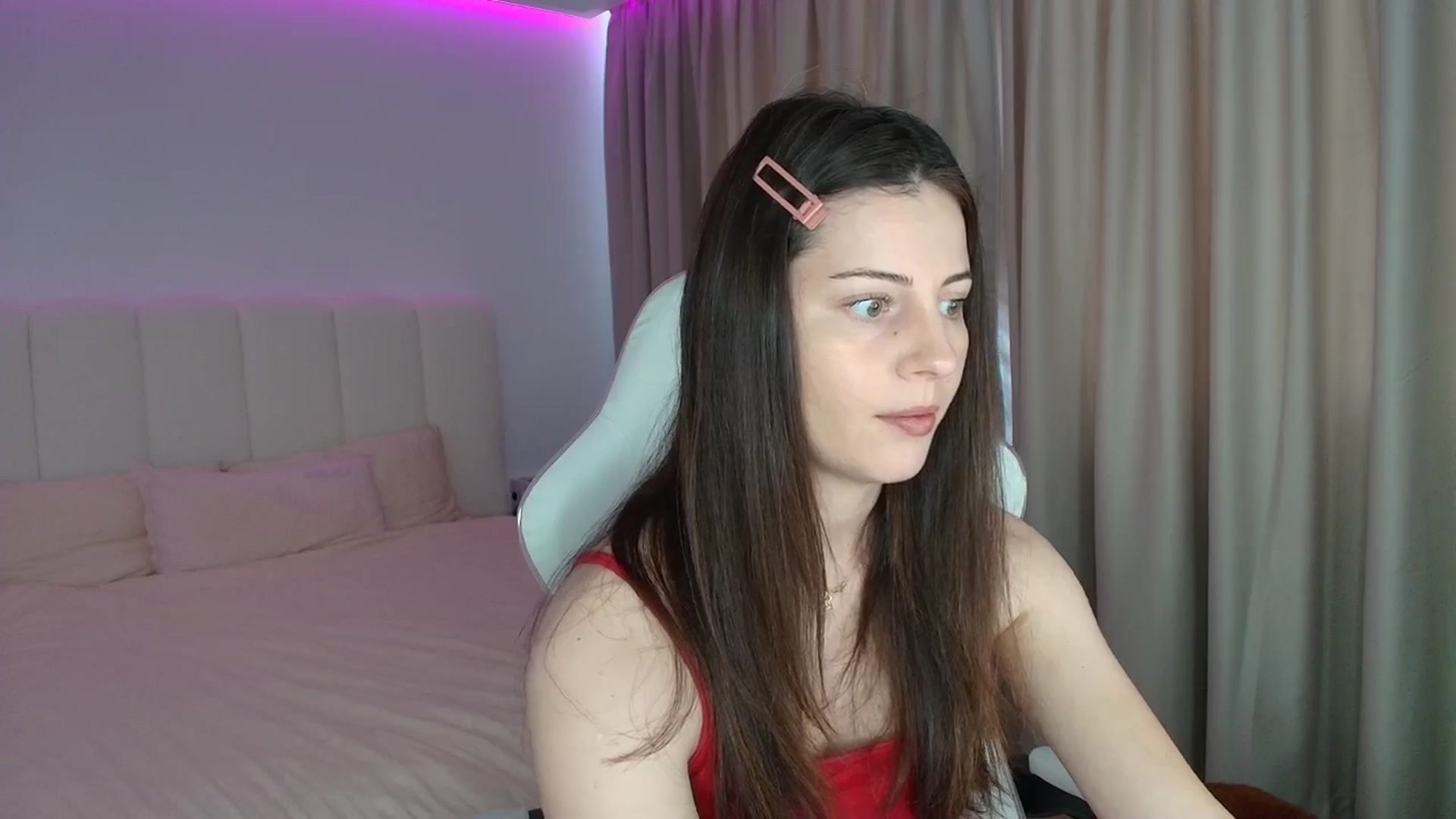 Gallery image thumbnail from AntoniaKitty's myfreecams stream on, 06/16/2025, 09:06 image 2 of 20