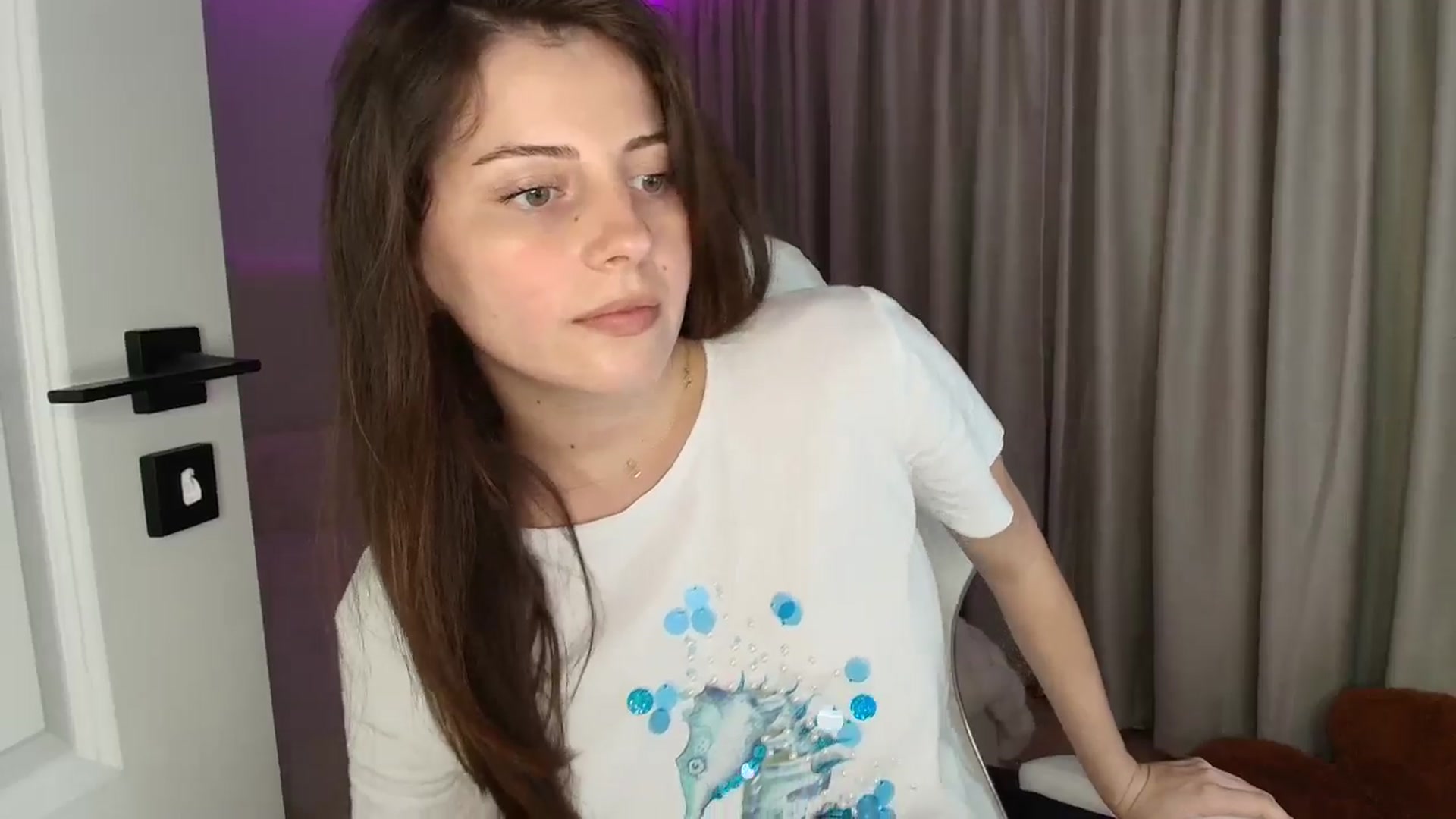 Gallery image thumbnail from AntoniaKitty's myfreecams stream on, 06/21/2025, 20:42 image 2 of 20