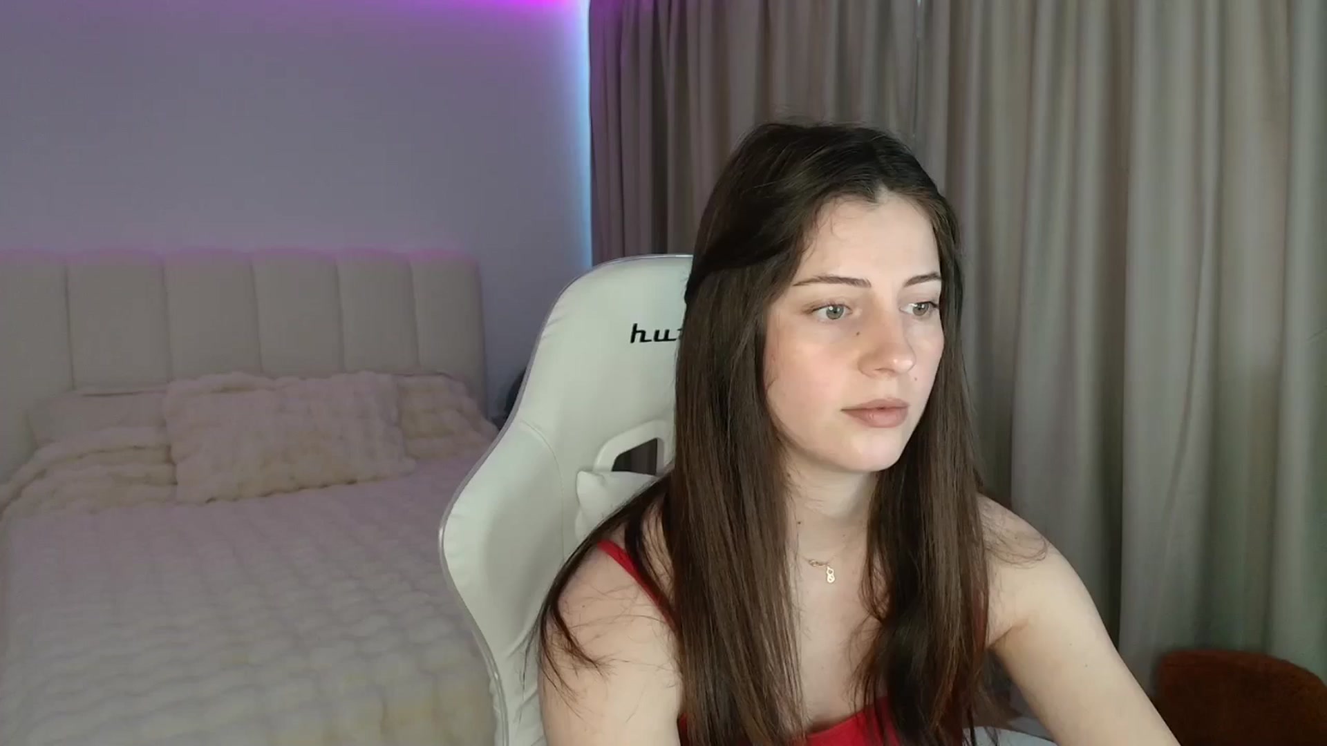 Gallery image thumbnail from AntoniaKitty's myfreecams stream on, 07/07/2025, 10:55 image 6 of 20