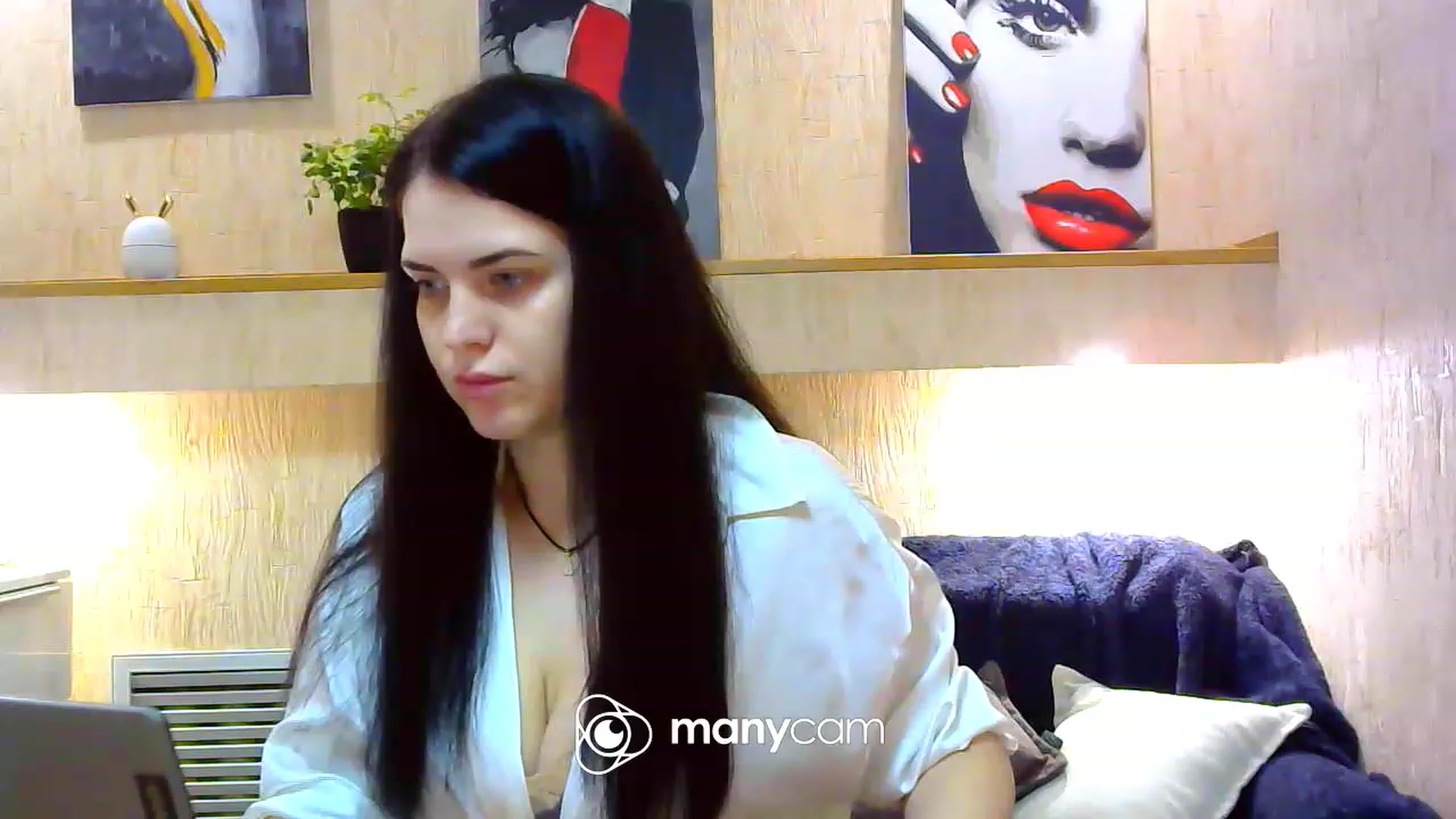 Gallery image thumbnail from Antonia_W__'s myfreecams stream on, 04/08/2023, 20:16 image 3 of 20
