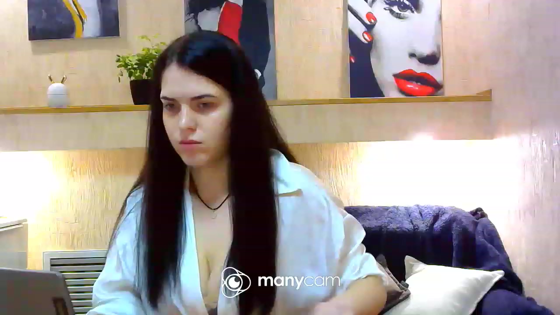 Gallery image thumbnail from Antonia_W__'s myfreecams stream on, 04/08/2023, 20:16 image 1 of 20
