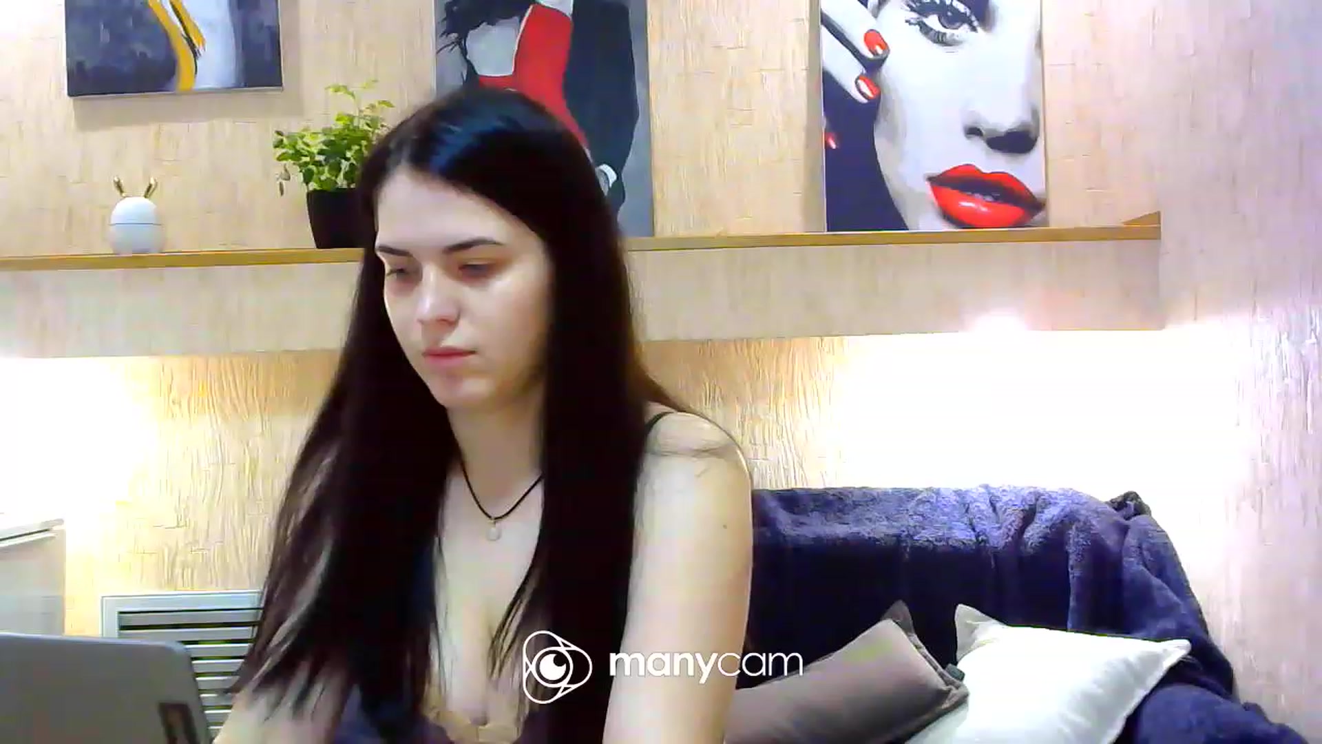 Gallery image thumbnail from Antonia_W__'s myfreecams stream on, 04/08/2023, 20:16 image 16 of 20