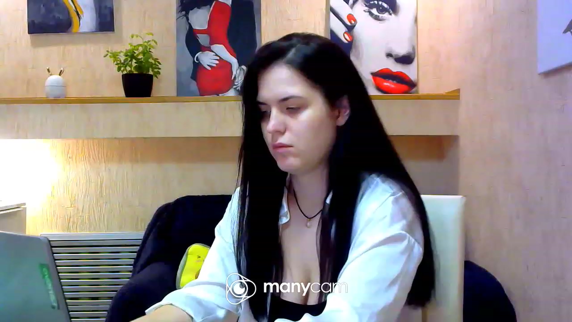 Gallery image thumbnail from Antonia_W__'s myfreecams stream on, 04/13/2023, 19:06 image 7 of 20