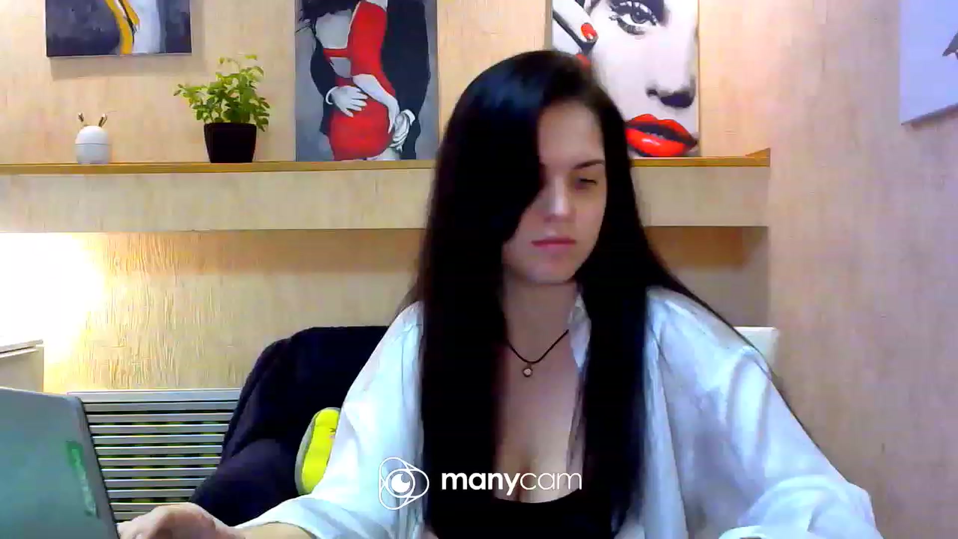 Gallery image thumbnail from Antonia_W__'s myfreecams stream on, 04/13/2023, 19:06 image 20 of 20