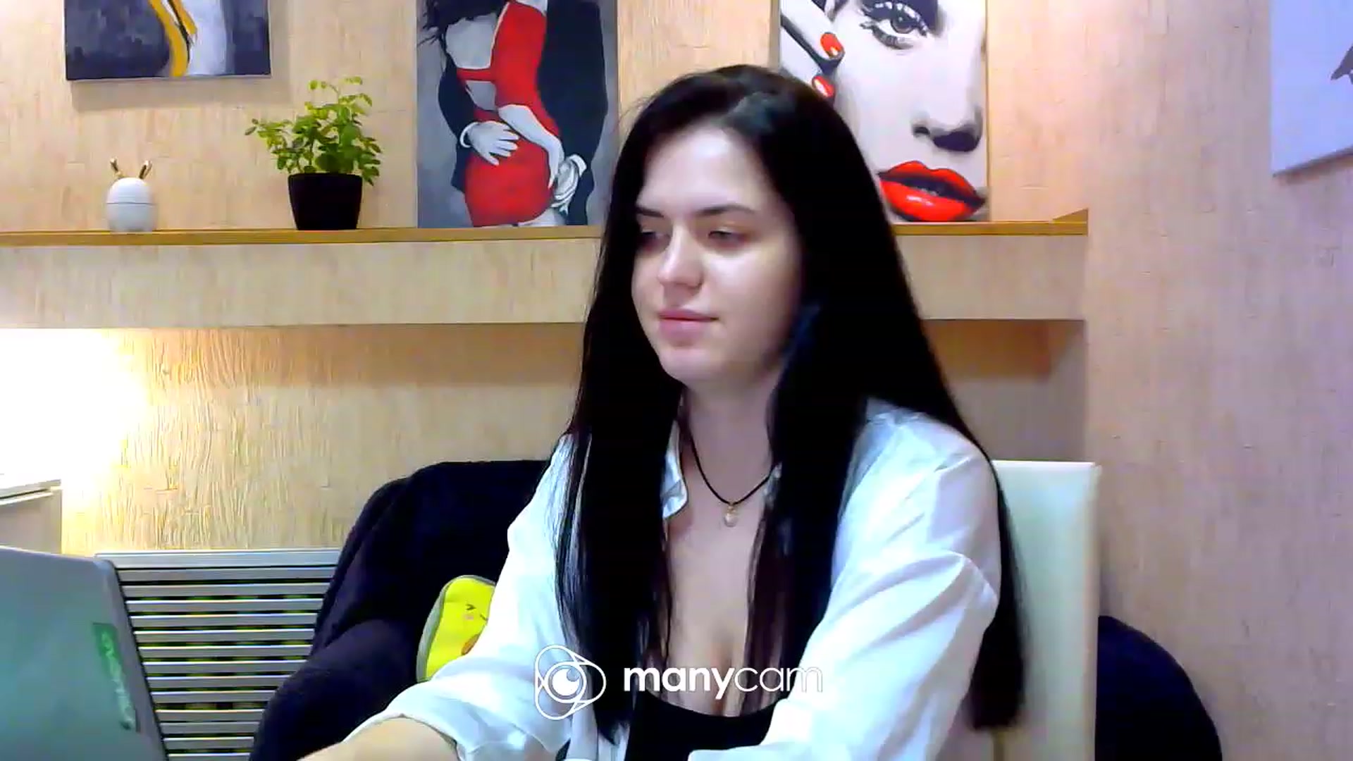 Gallery image thumbnail from Antonia_W__'s myfreecams stream on, 04/13/2023, 19:06 image 10 of 20
