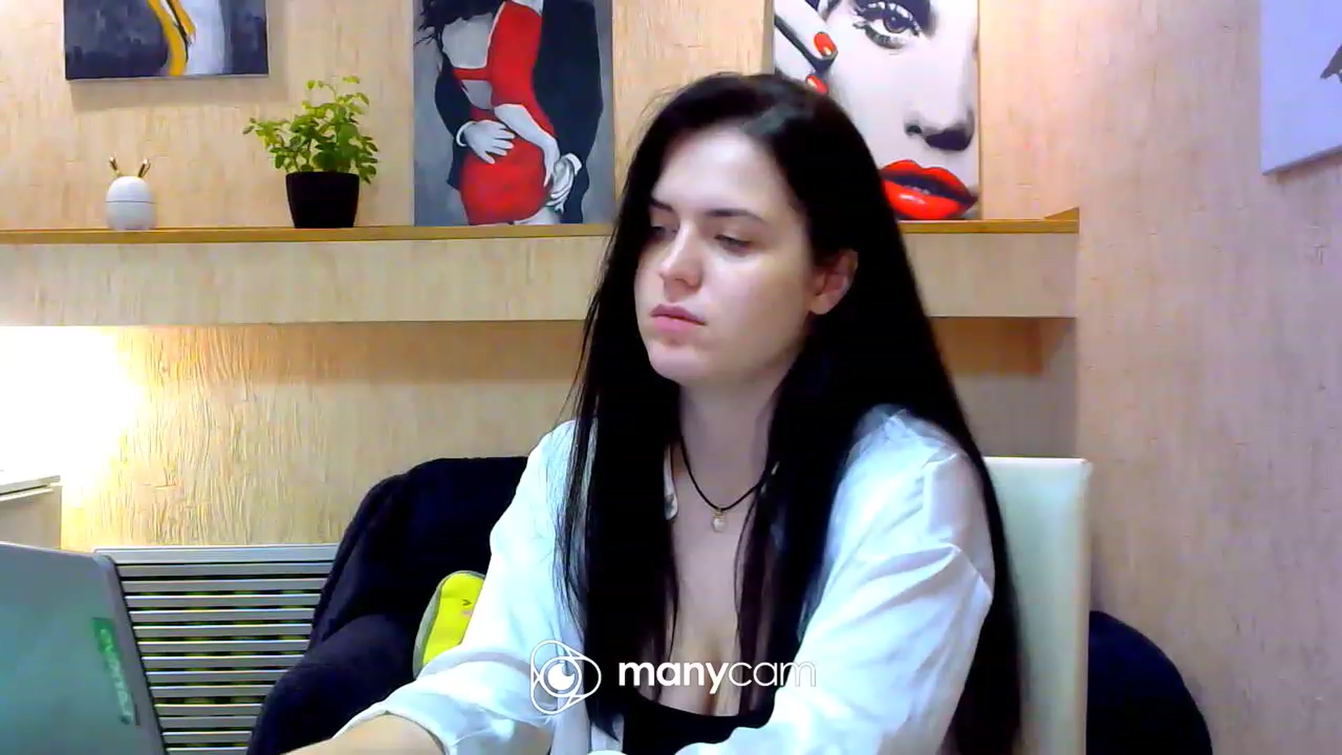 Gallery image thumbnail from Antonia_W__'s myfreecams stream on, 04/13/2023, 19:06 image 6 of 20