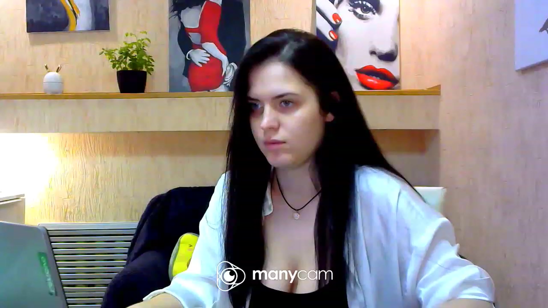 Gallery image thumbnail from Antonia_W__'s myfreecams stream on, 04/13/2023, 19:06 image 3 of 20
