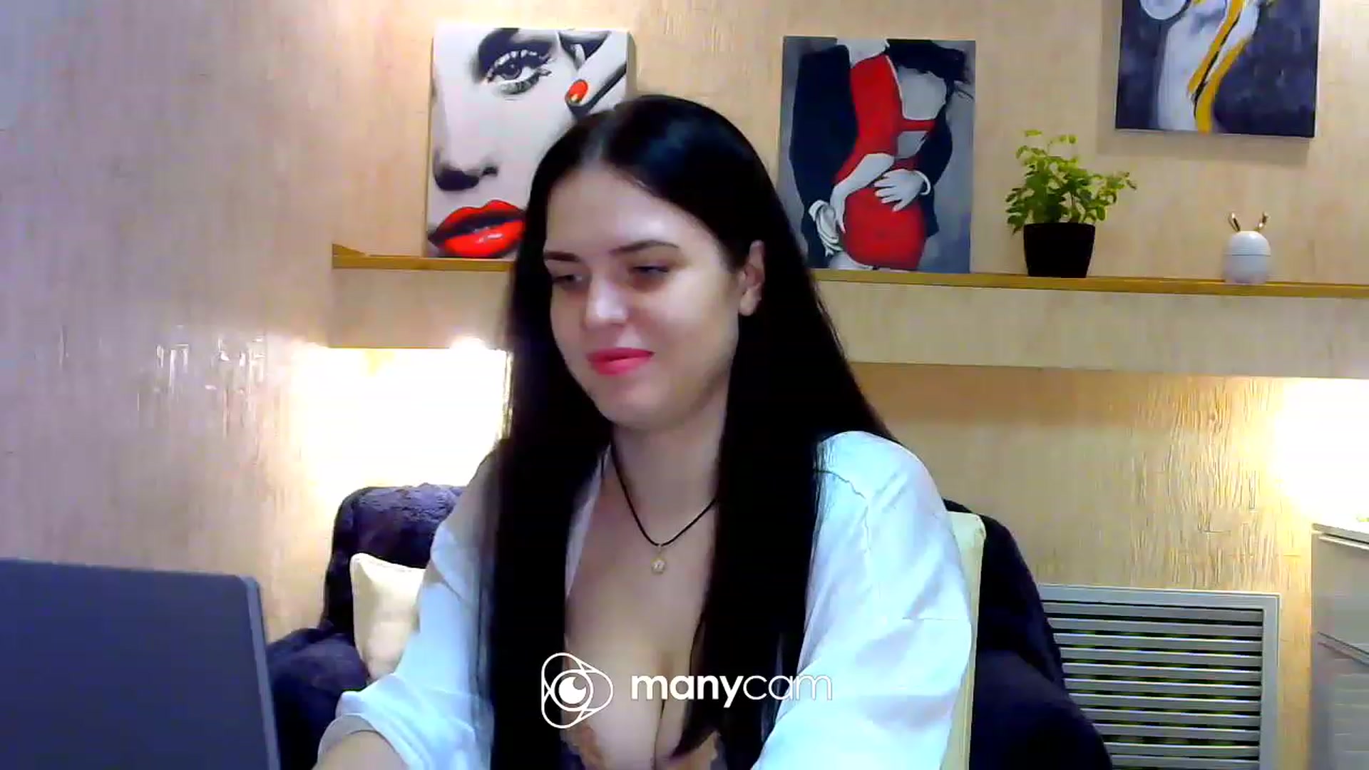 Gallery image thumbnail from Antonia_W__'s myfreecams stream on, 04/15/2023, 17:32 image 10 of 20