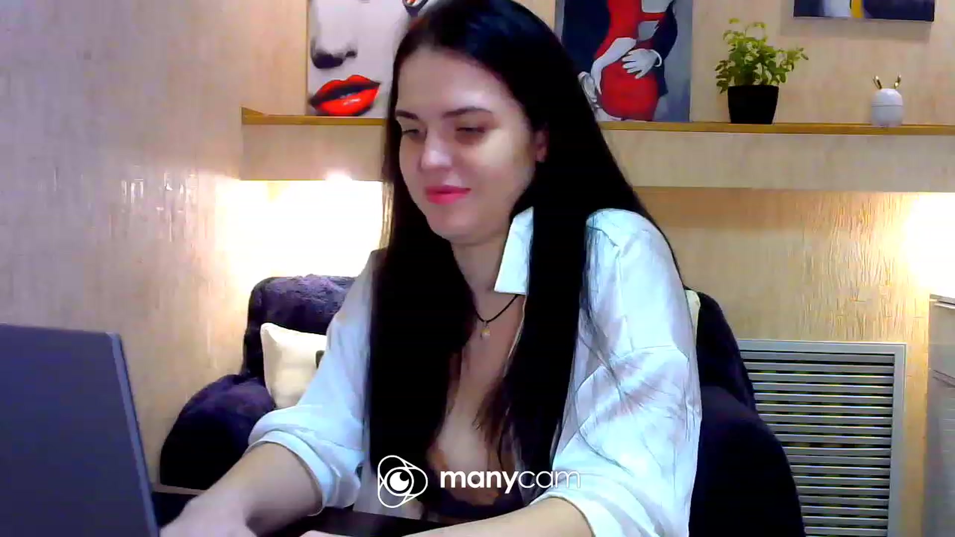 Gallery image thumbnail from Antonia_W__'s myfreecams stream on, 04/15/2023, 18:25 image 3 of 20