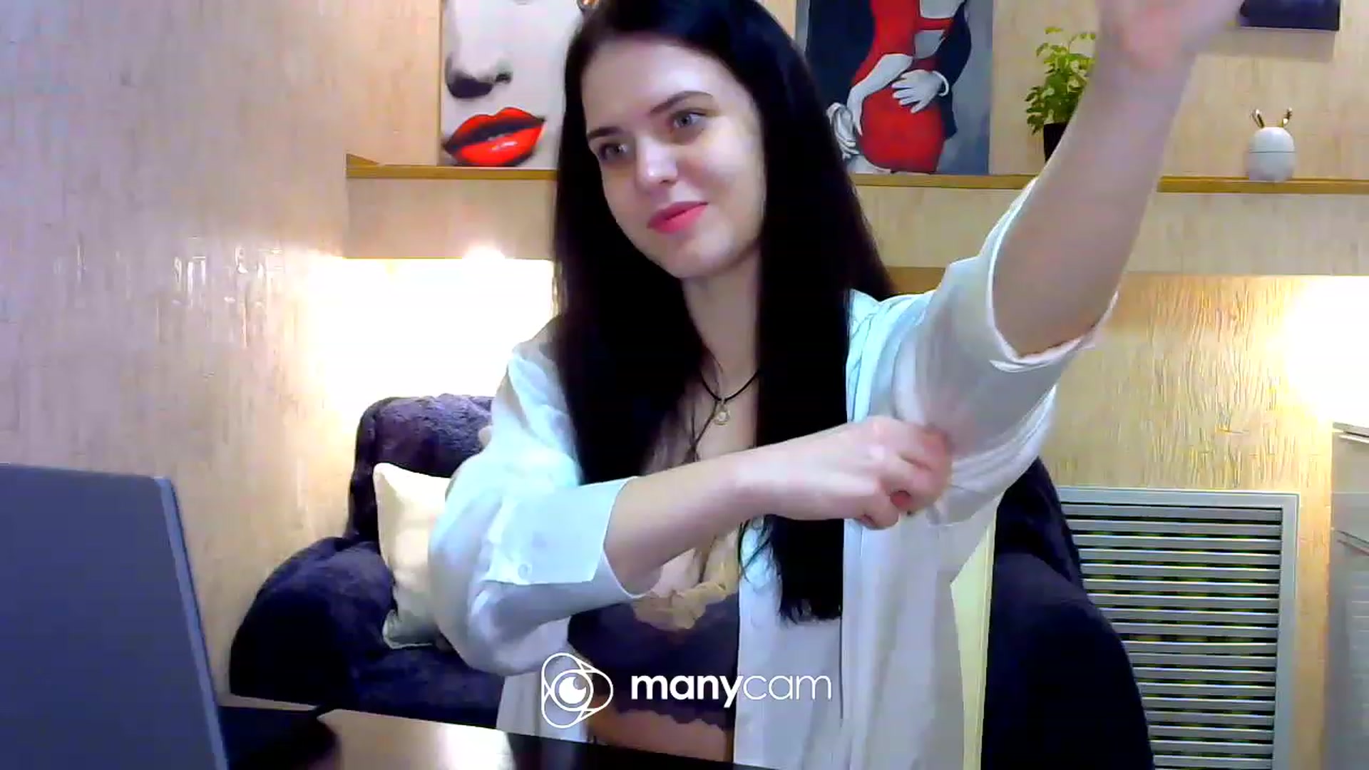 Gallery image thumbnail from Antonia_W__'s myfreecams stream on, 04/15/2023, 18:25 image 12 of 20
