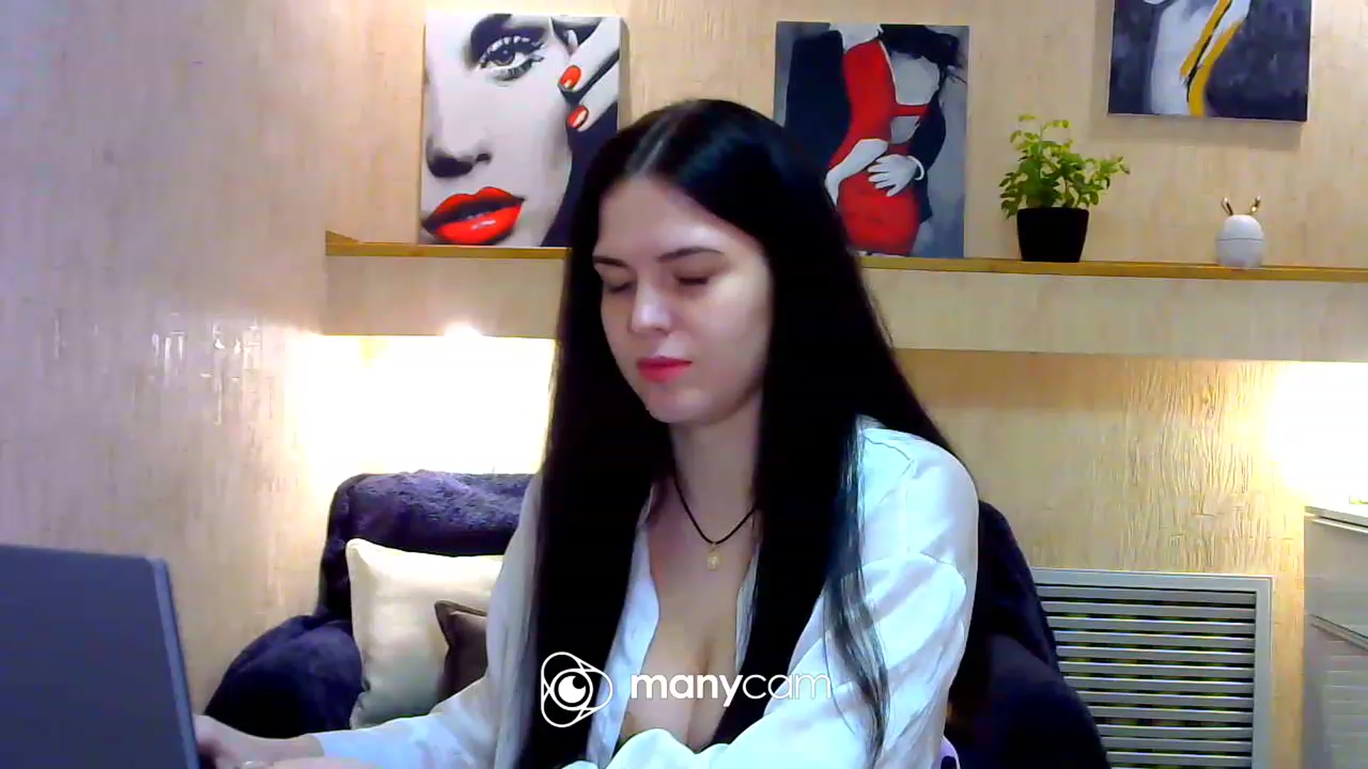Gallery image thumbnail from Antonia_W__'s myfreecams stream on, 04/15/2023, 20:32 image 8 of 20