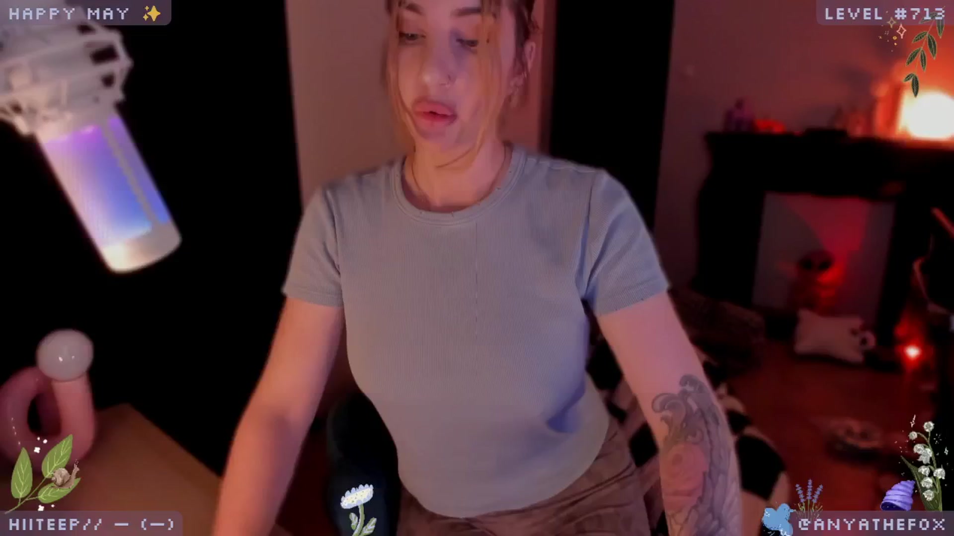 Gallery image thumbnail from AnyaFox's myfreecams stream on, 05/09/2024, 07:09 image 1 of 20