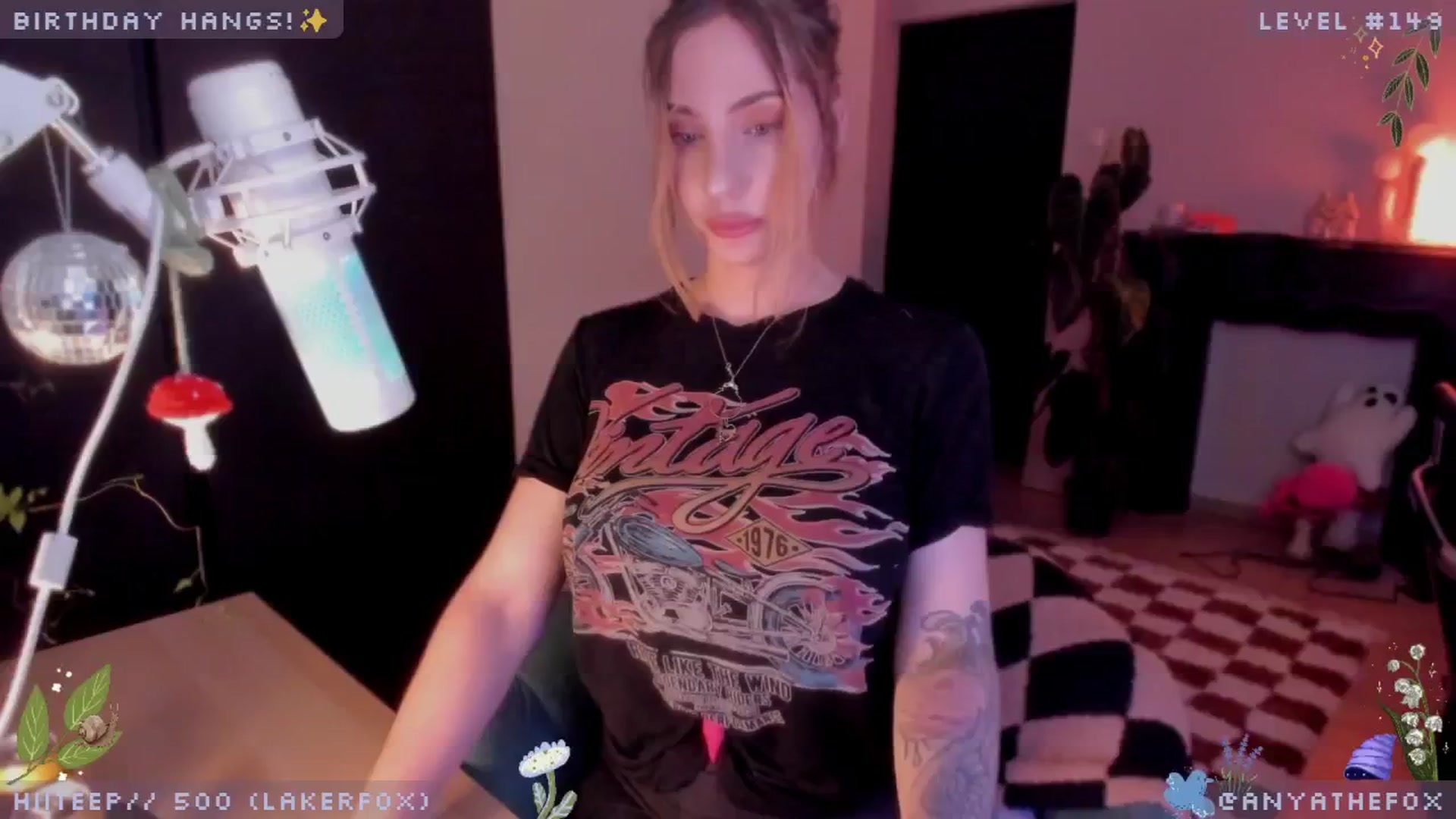 Gallery image thumbnail from AnyaFox's myfreecams stream on, 06/09/2024, 08:39 image 6 of 20