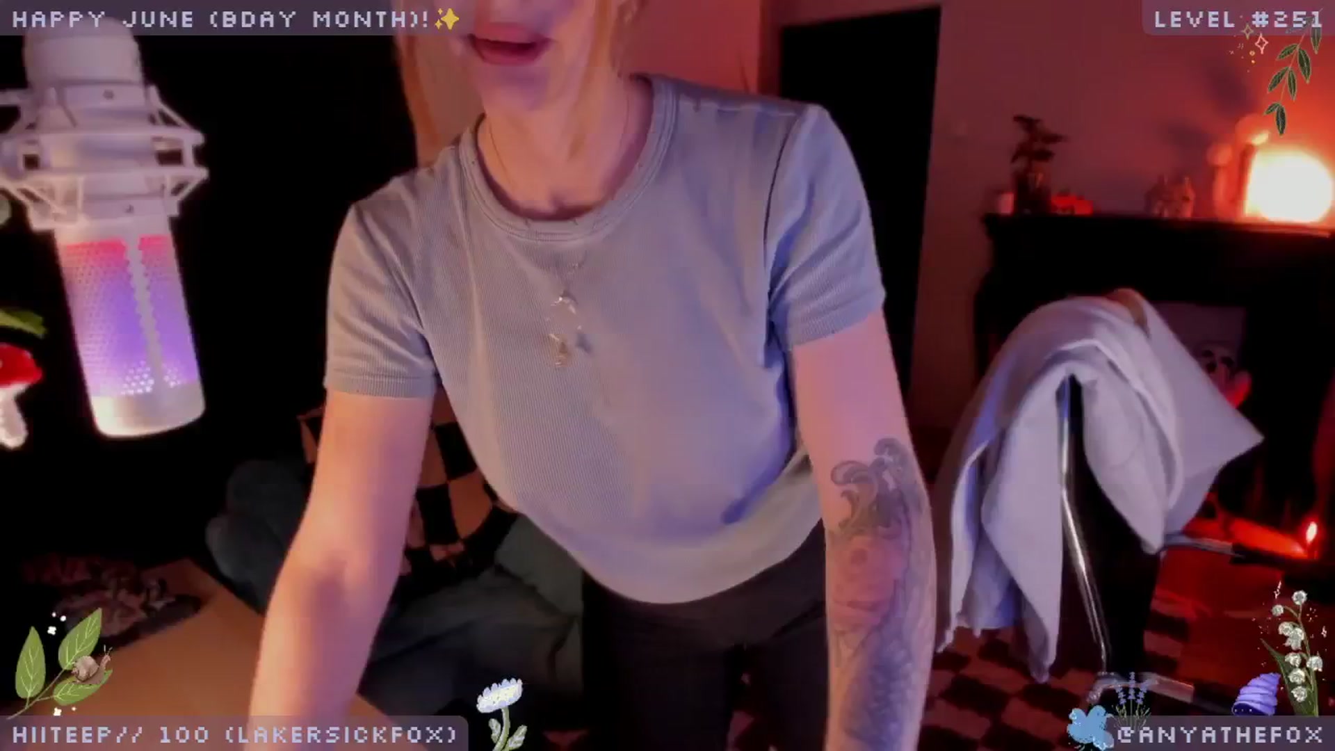 Gallery image thumbnail from AnyaFox's myfreecams stream on, 06/14/2024, 07:55 image 3 of 20